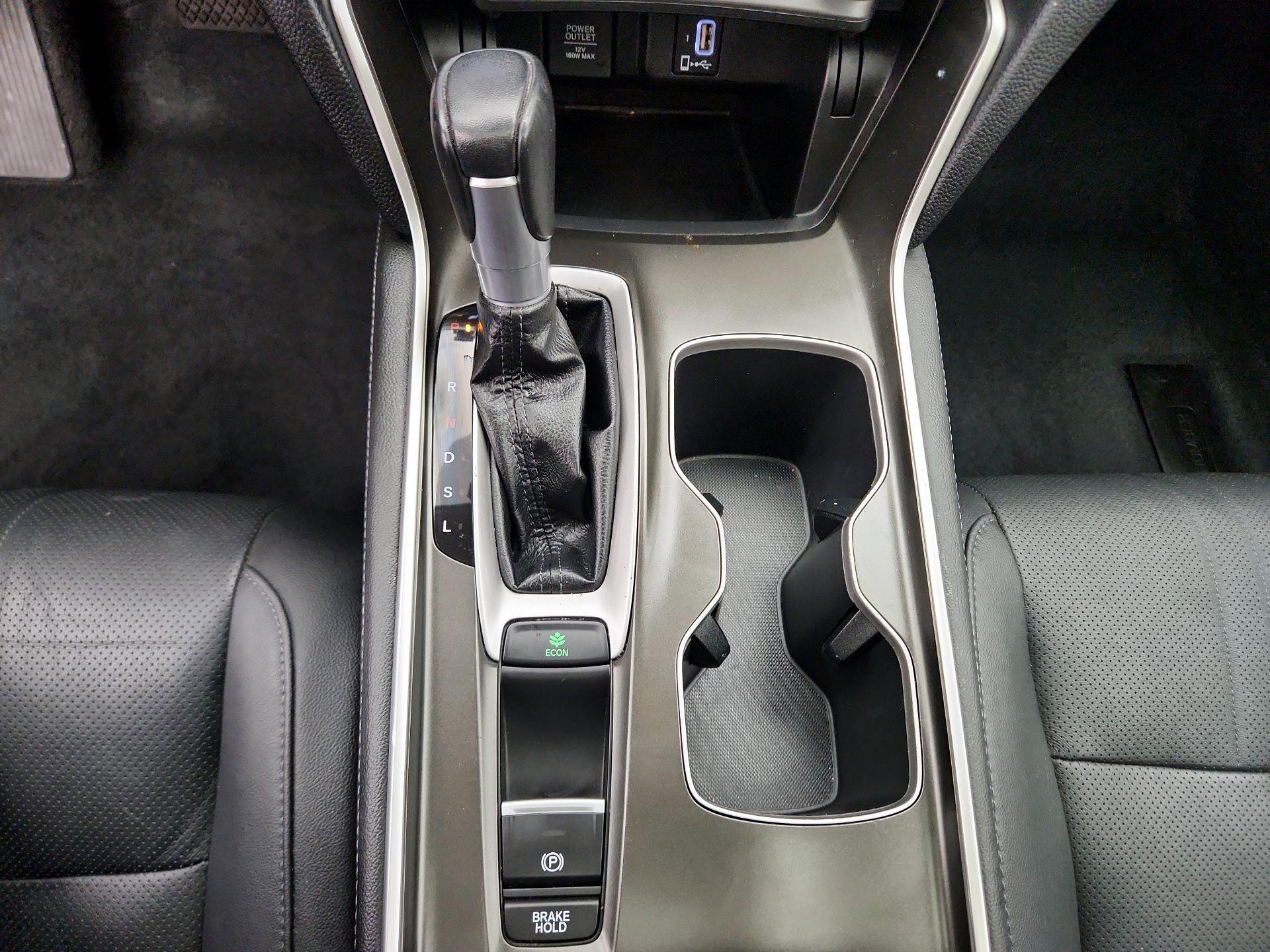 Thumbnail: 2020 Honda Accord - 17
