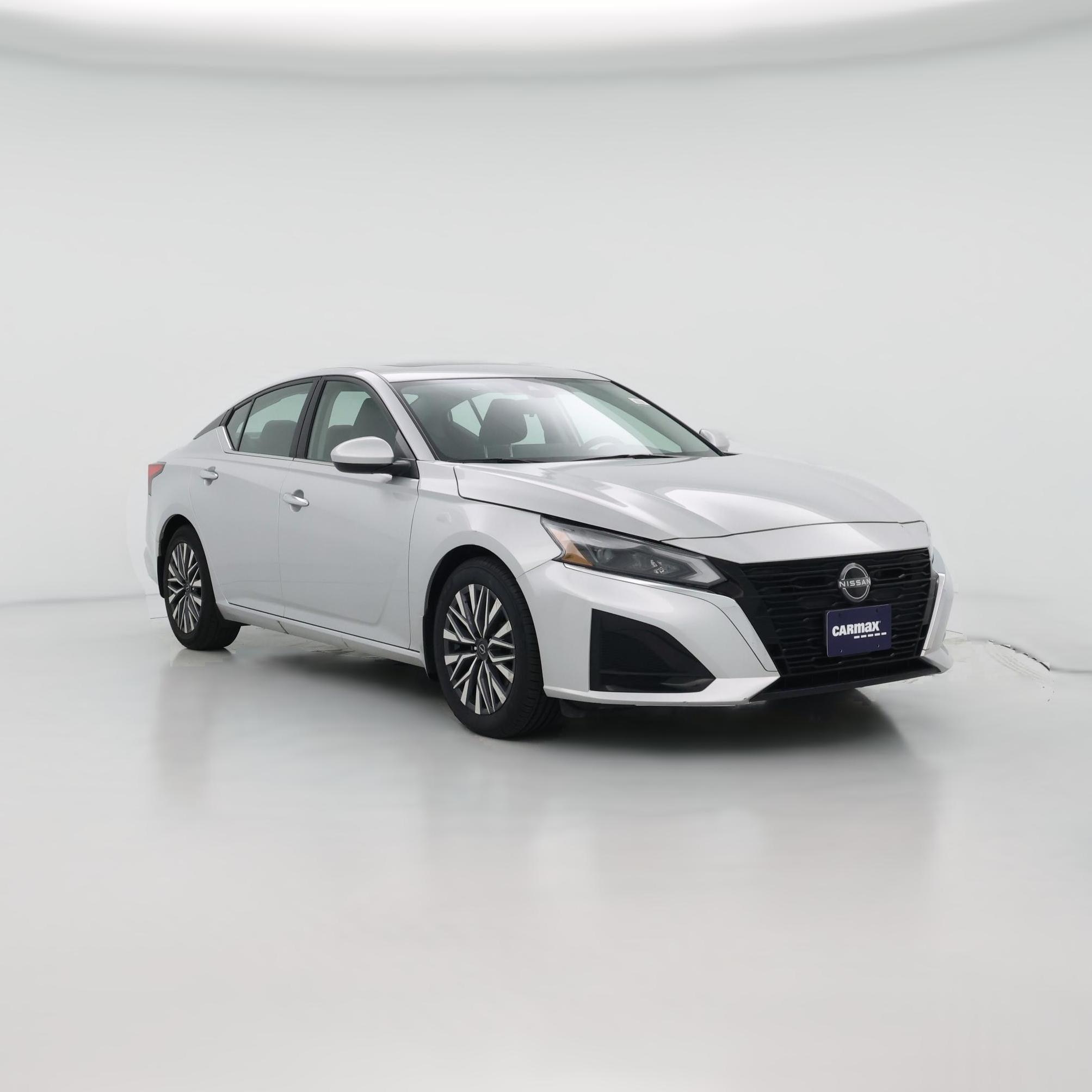 Thumbnail: 2023 Nissan Altima - 1