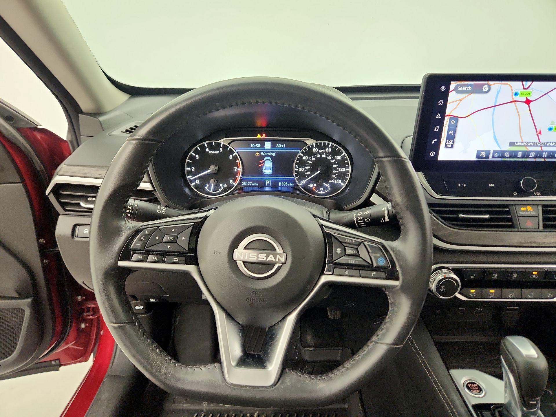 Thumbnail: 2023 Nissan Altima - 10