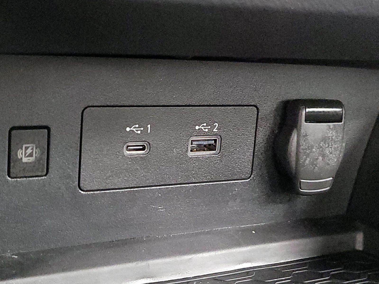 2024 Nissan Altima SR - Photo 20