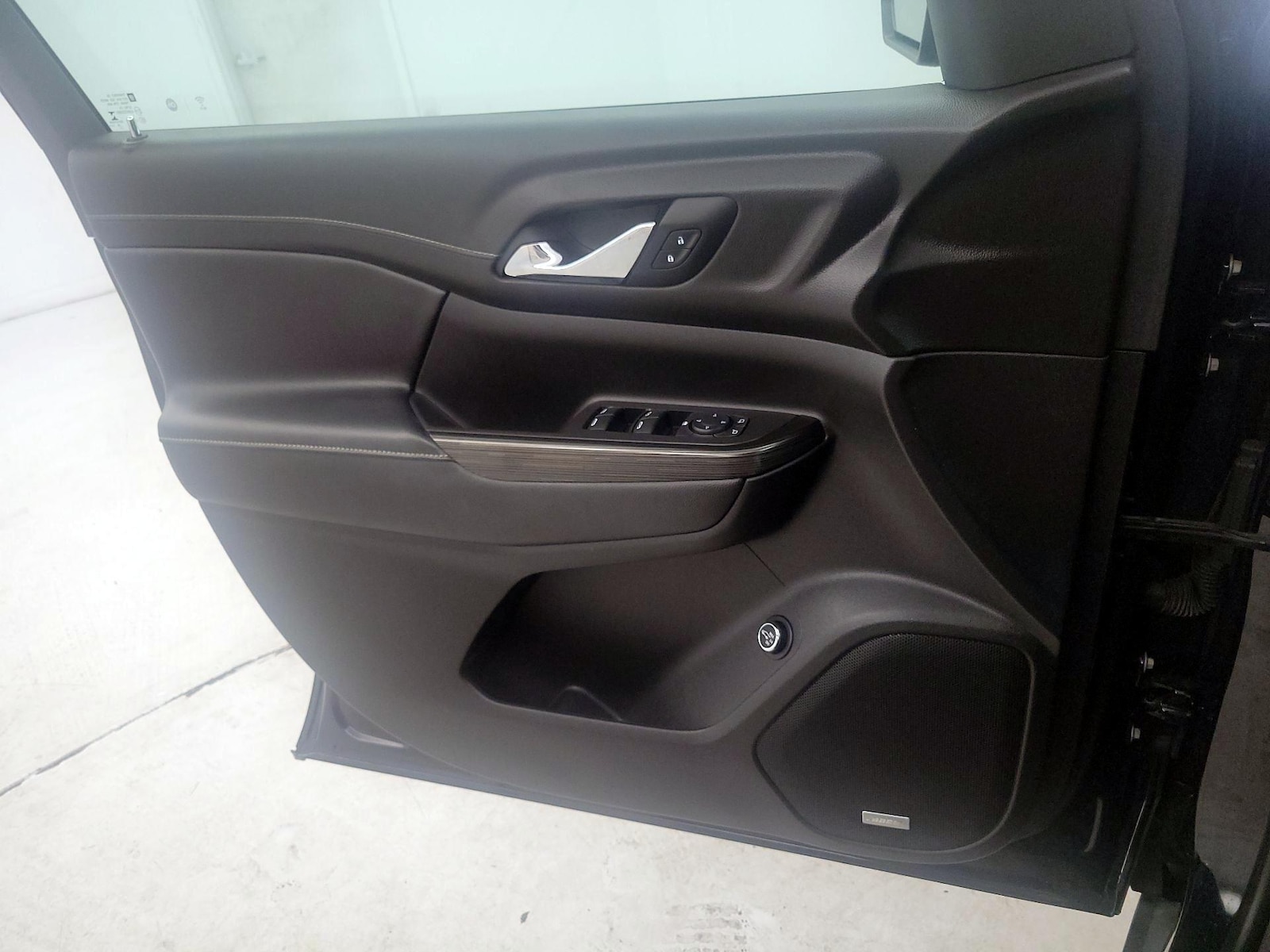 2021 GMC Acadia SLT - Photo 13
