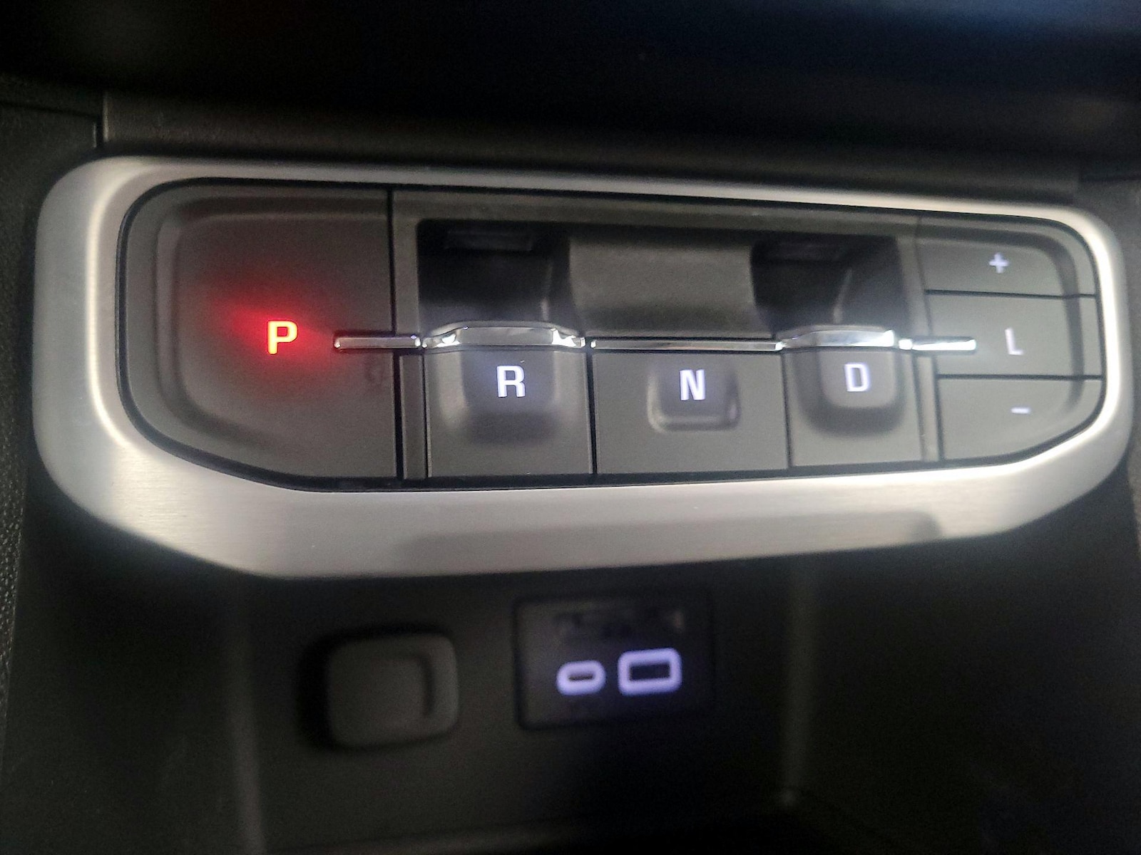 2021 GMC Acadia SLT - Photo 19