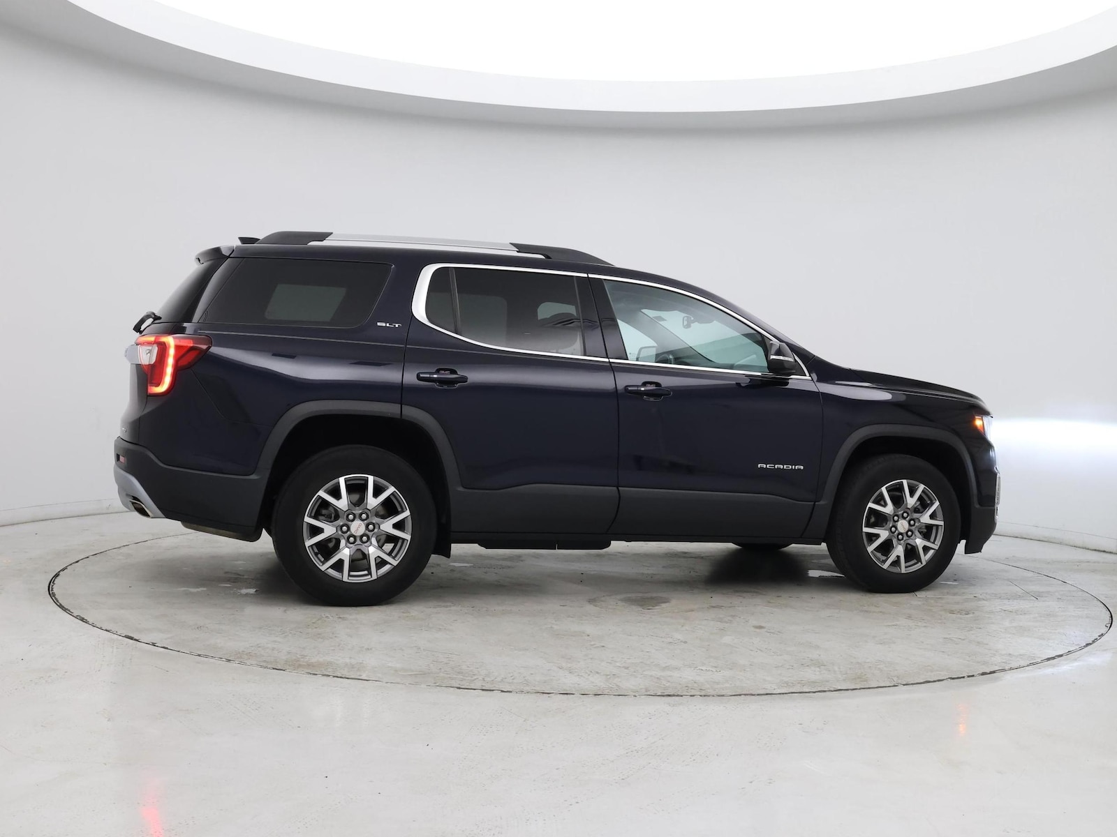 2021 GMC Acadia SLT - Photo 9