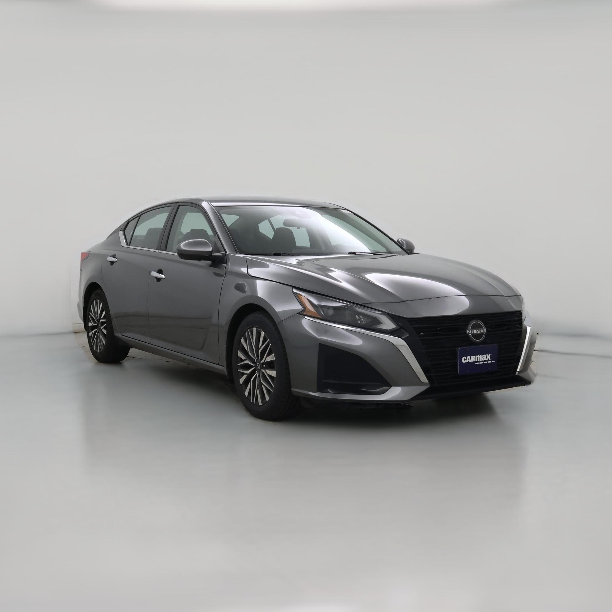Thumbnail: 2023 Nissan Altima - 1