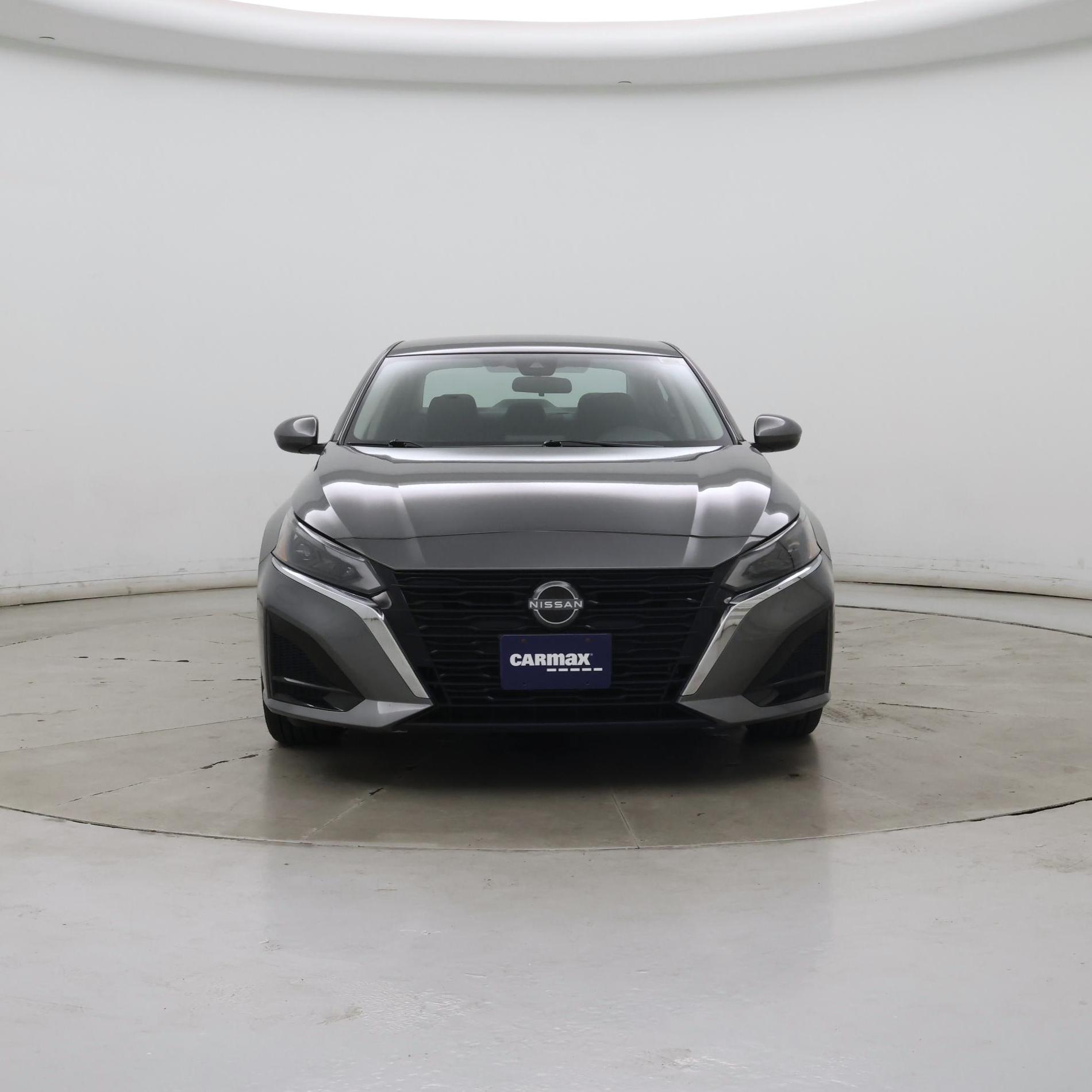 Thumbnail: 2023 Nissan Altima - 5