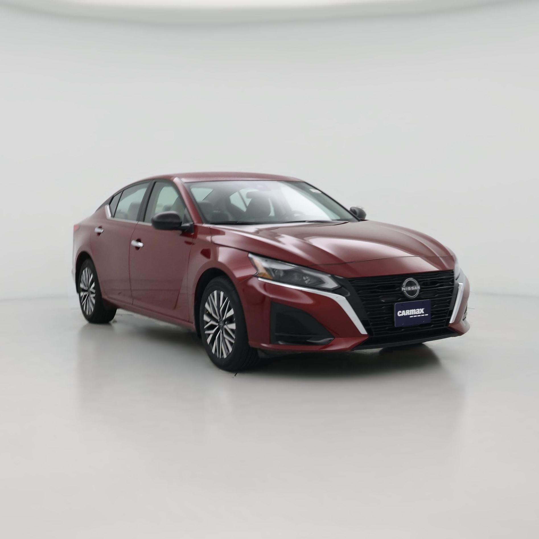 Thumbnail: 2024 Nissan Altima - 1