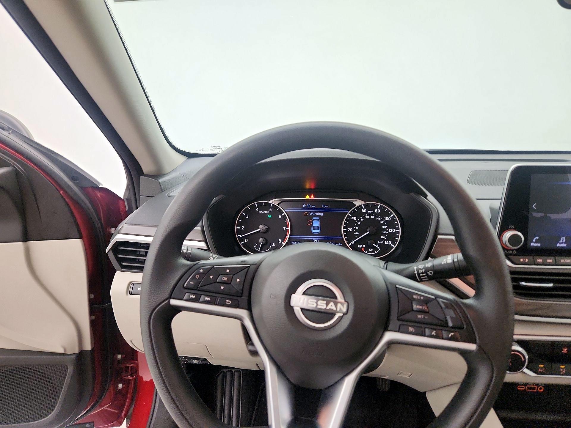 Thumbnail: 2024 Nissan Altima - 10