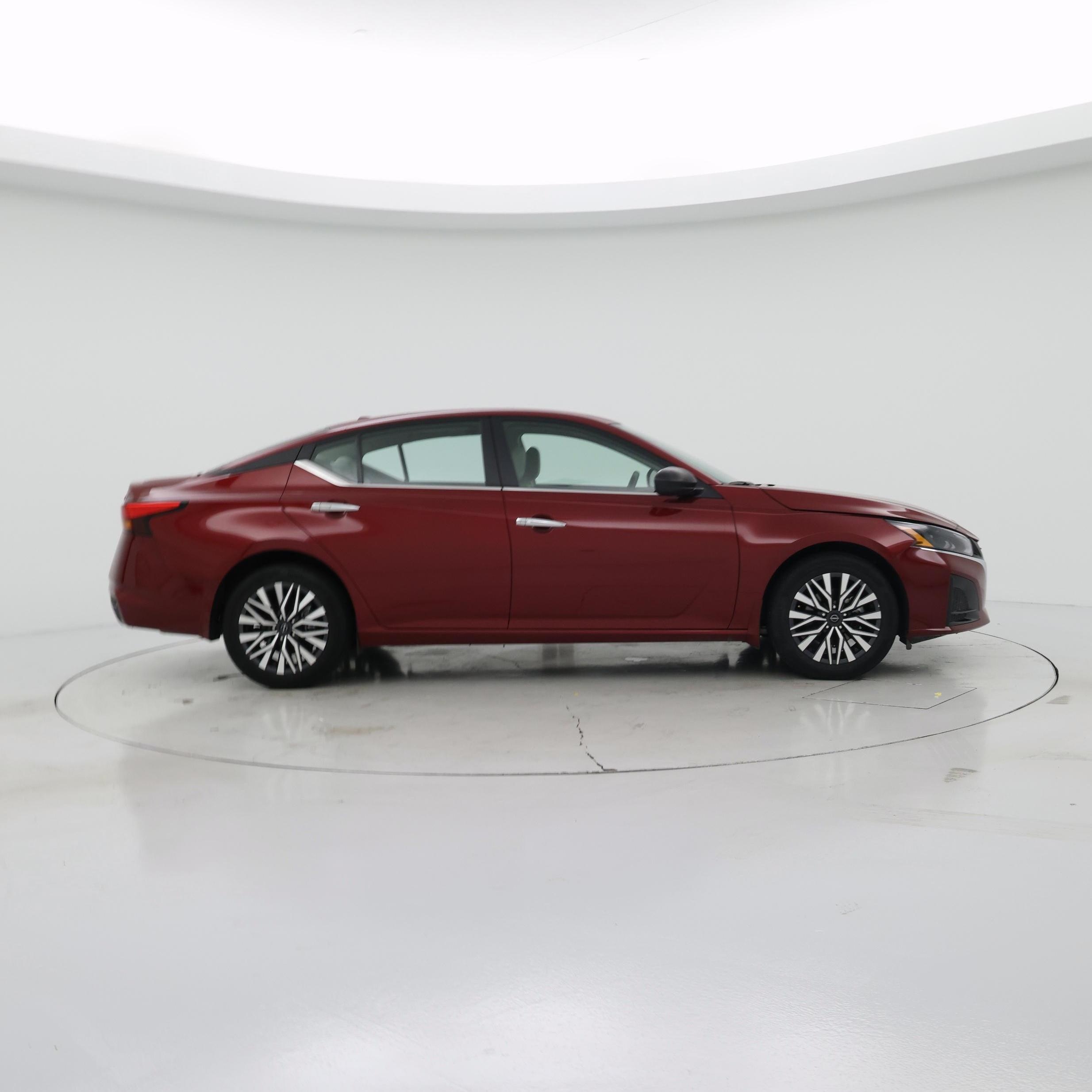 Thumbnail: 2024 Nissan Altima - 7