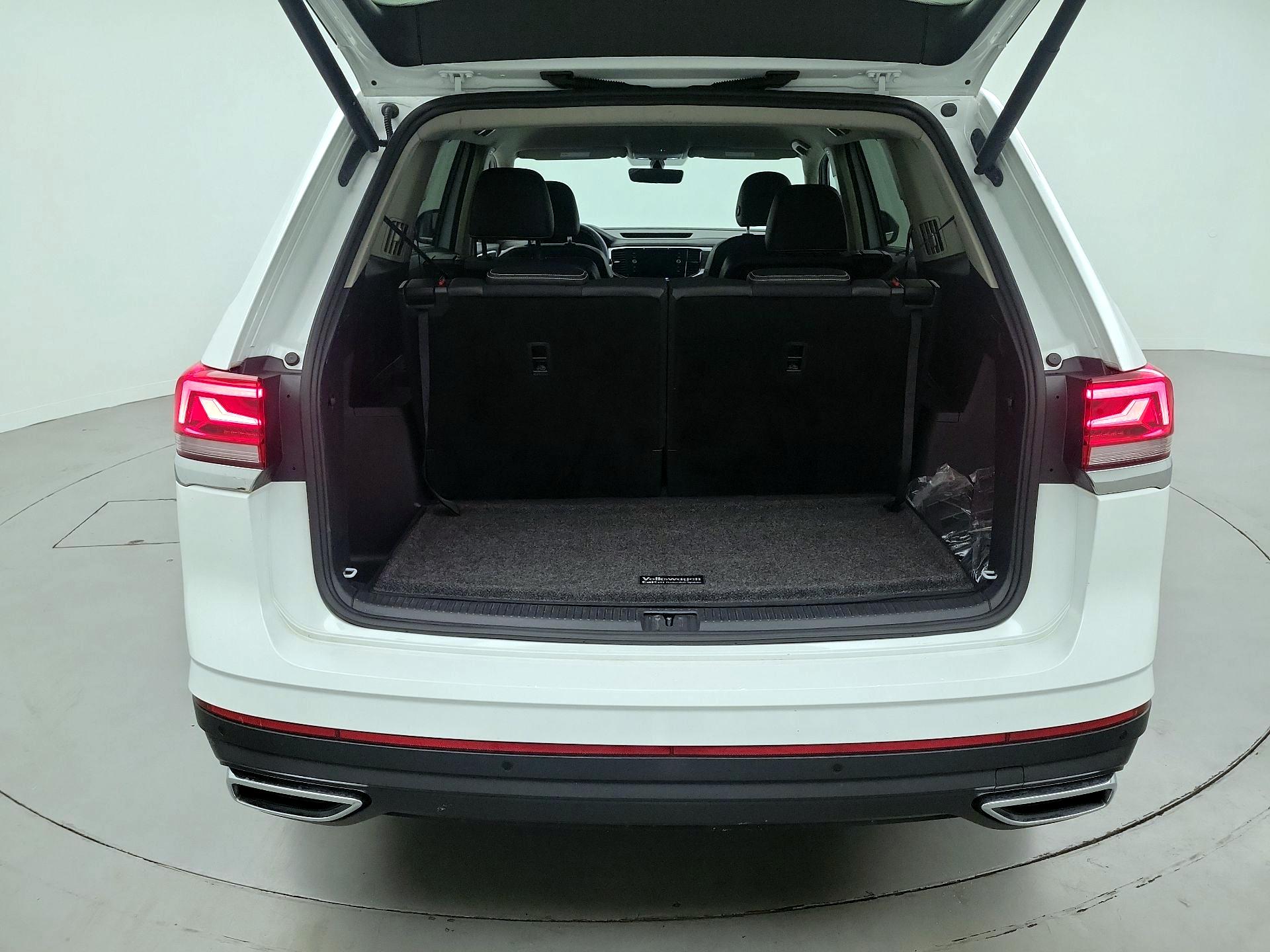 Thumbnail: 2023 Volkswagen Atlas - 20