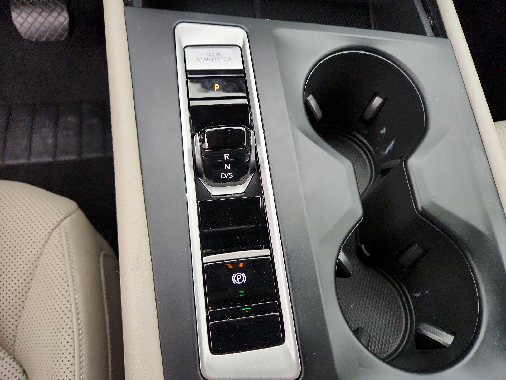 Thumbnail: 2024 Volkswagen Atlas - 17