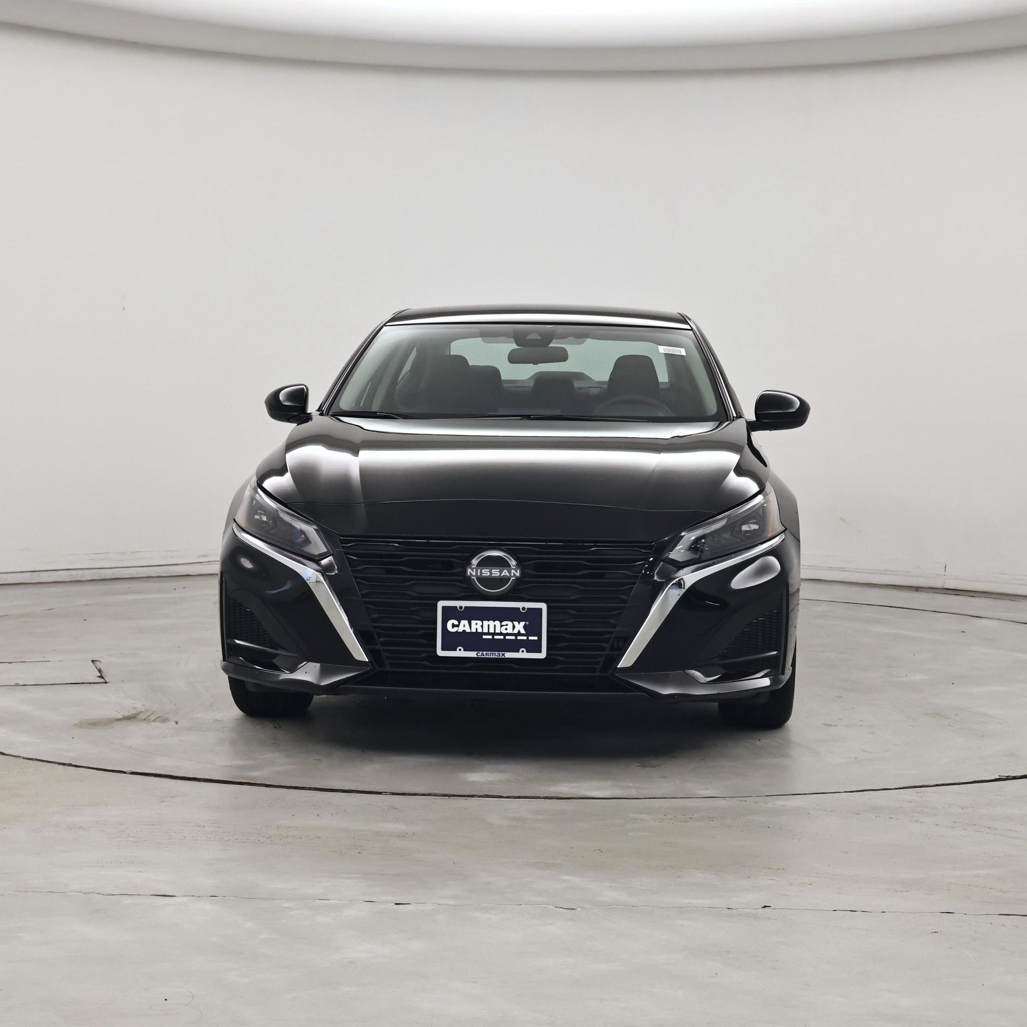 Thumbnail: 2023 Nissan Altima - 5