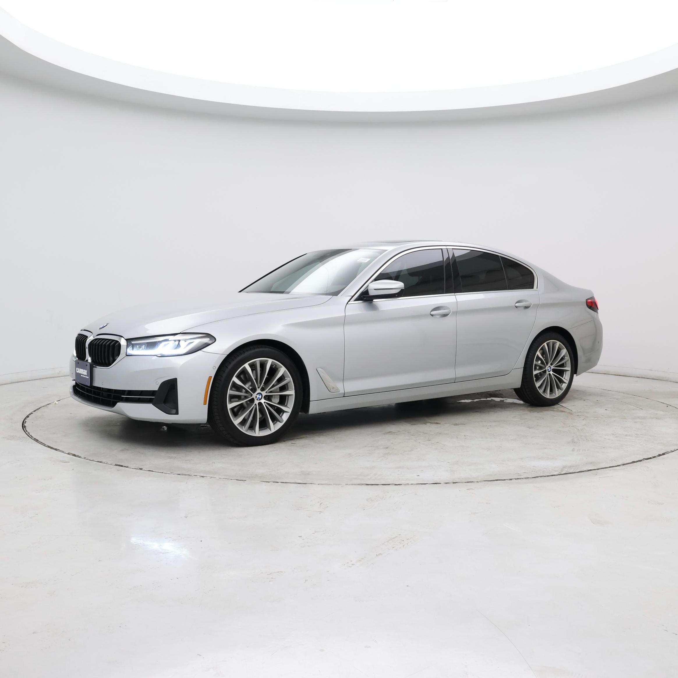 Thumbnail: 2021 BMW 5 Series - 5
