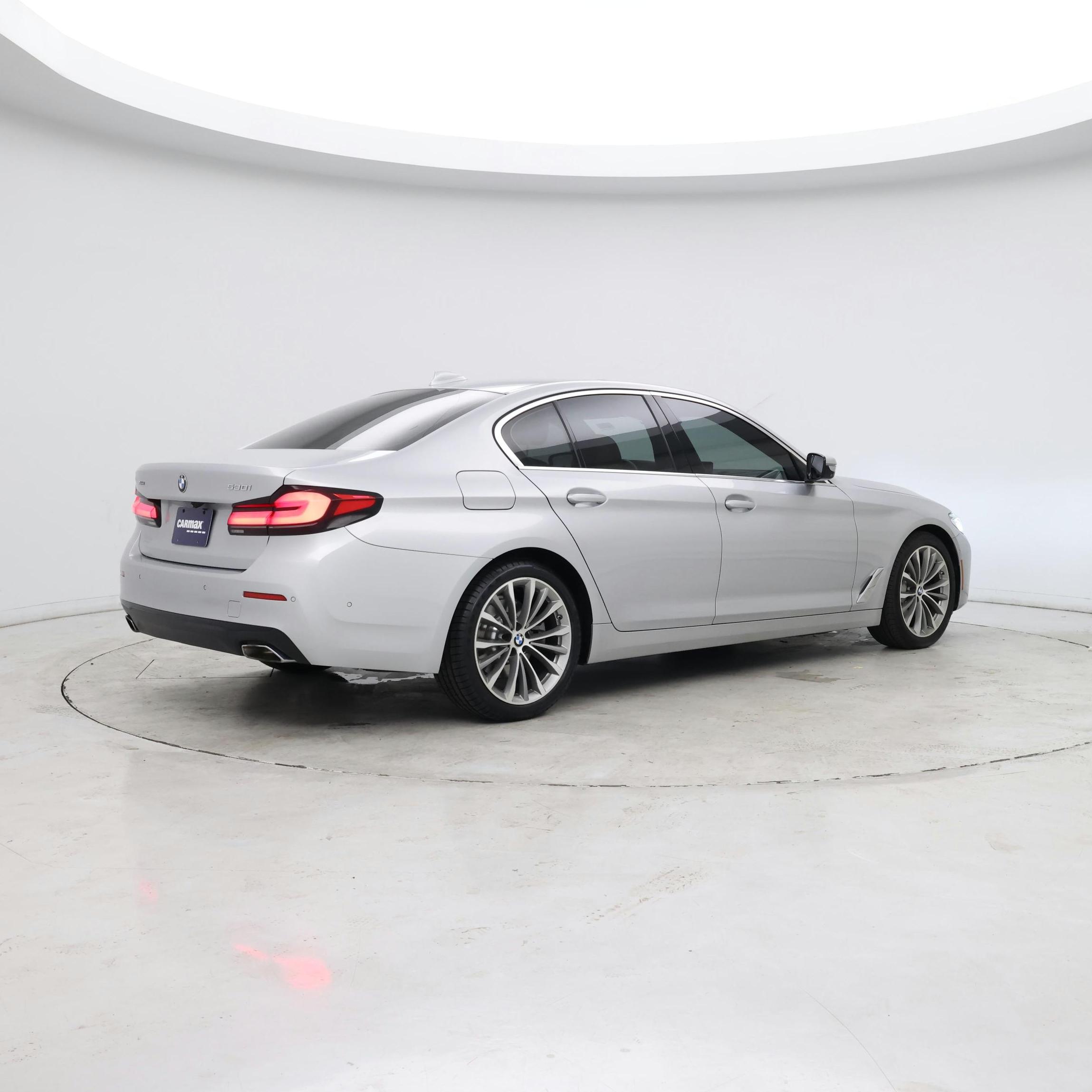 Thumbnail: 2021 BMW 5 Series - 7