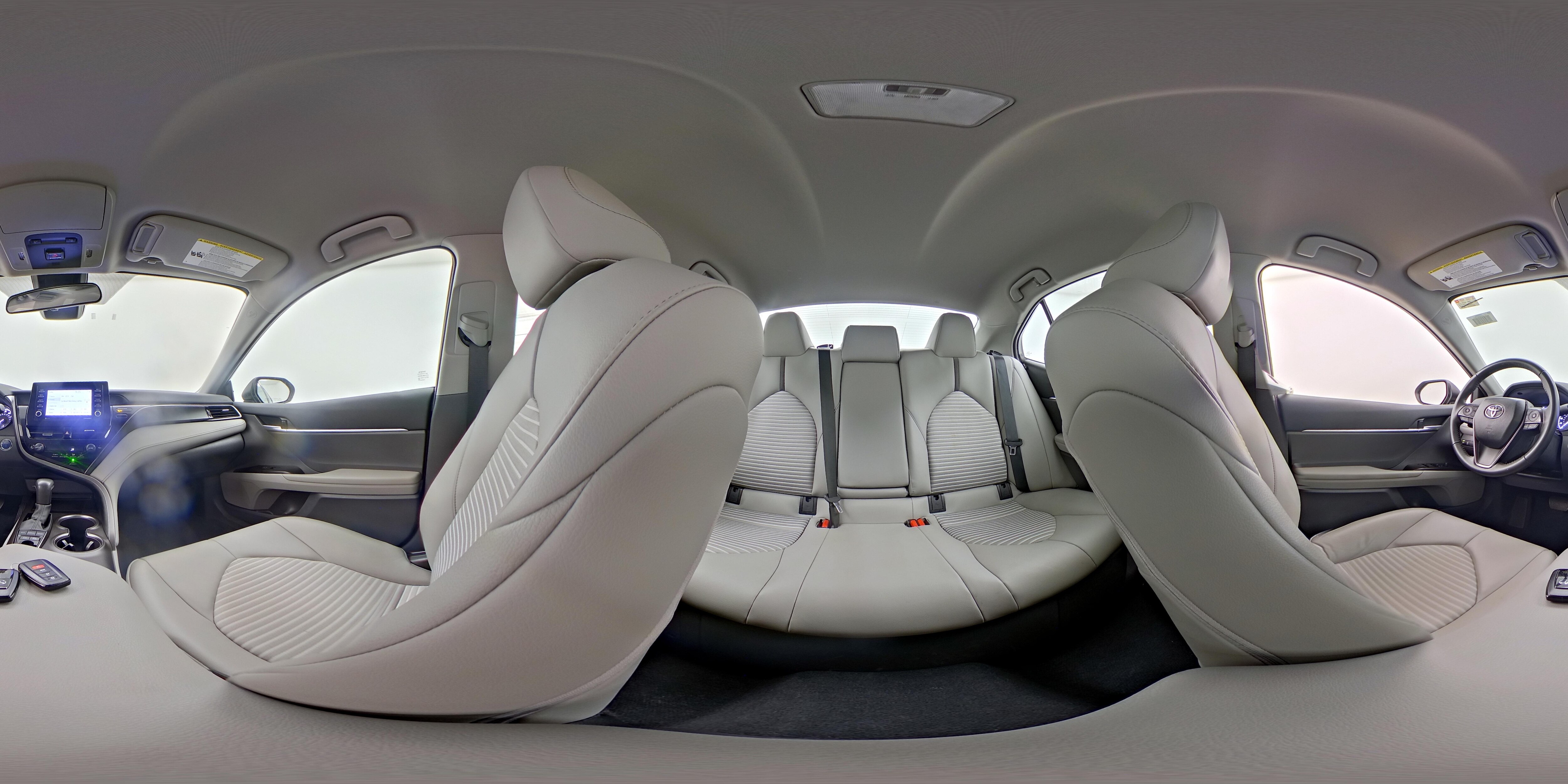 2024 Toyota Camry SE - Photo 24