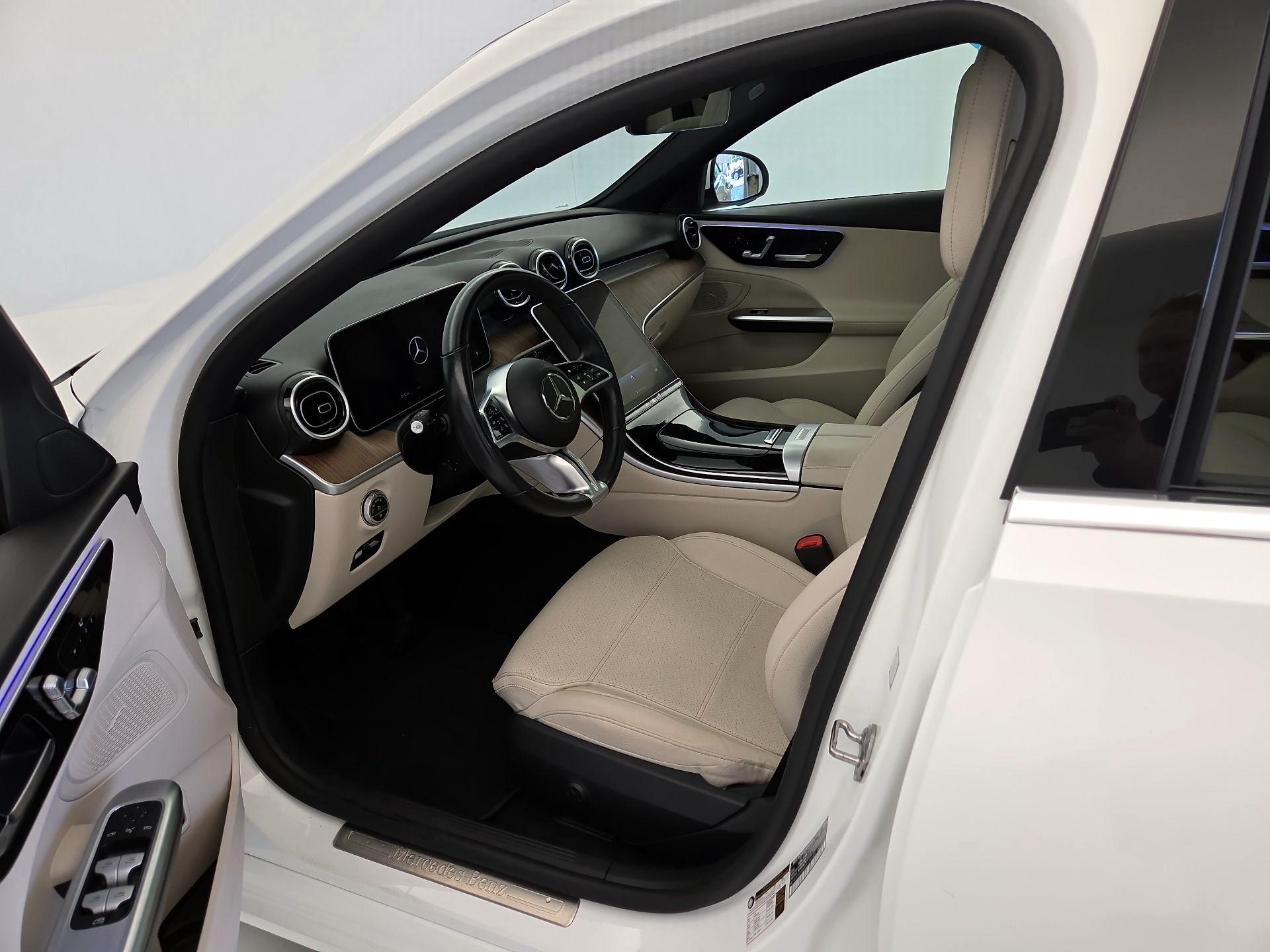 Thumbnail: 2023 Mercedes-Benz C-Class - 11