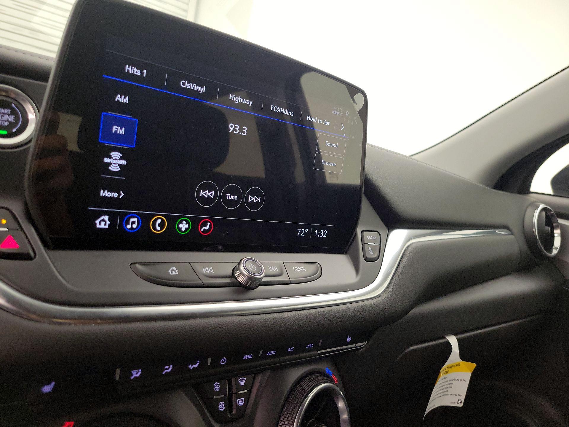 Thumbnail: 2023 Chevrolet Blazer - 15