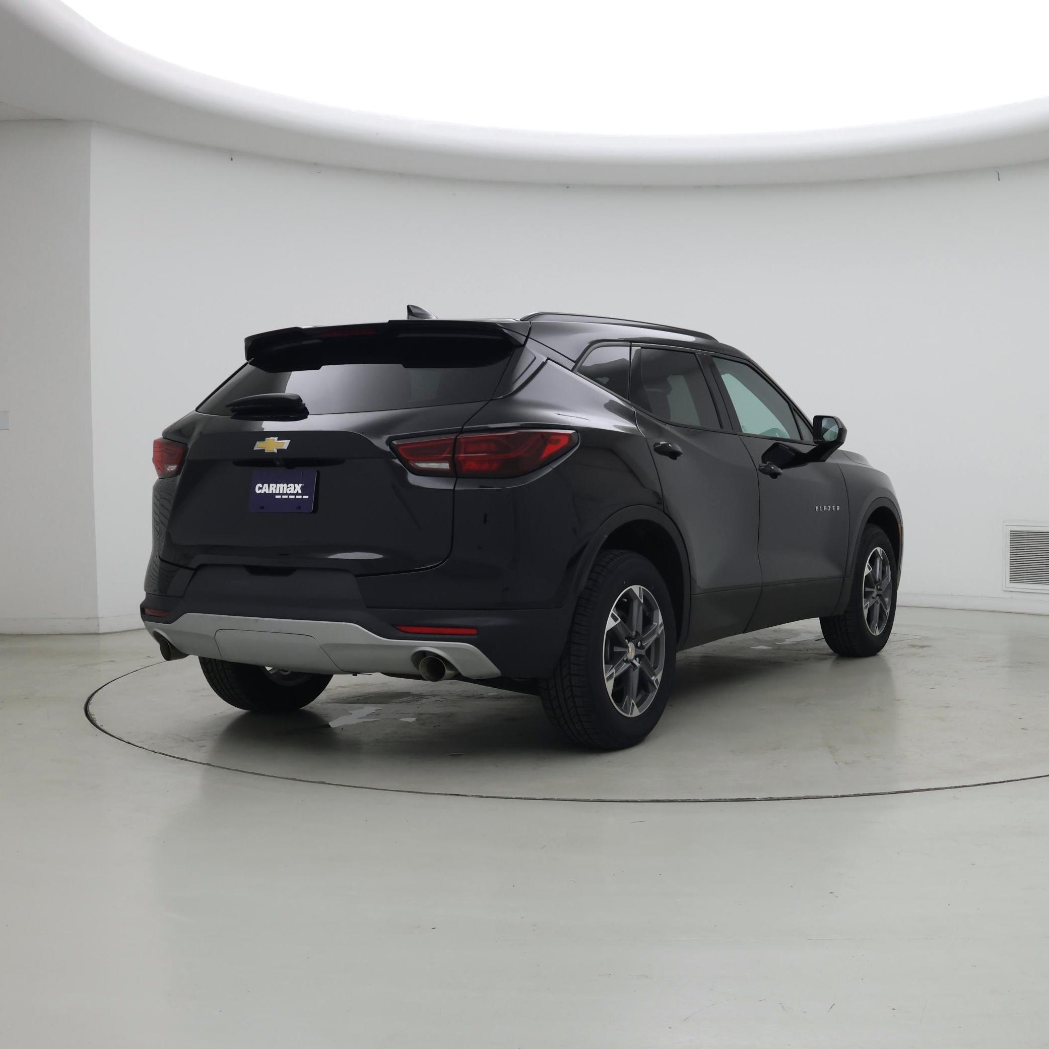 Thumbnail: 2023 Chevrolet Blazer - 8