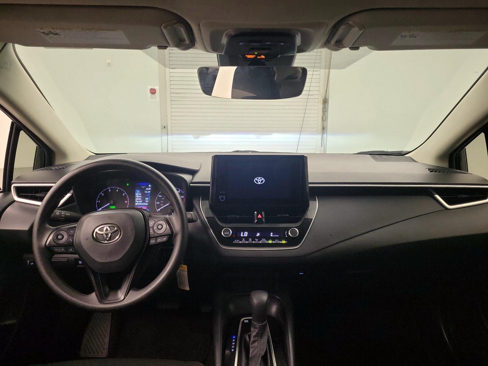 Thumbnail: 2025 Toyota Corolla - 9