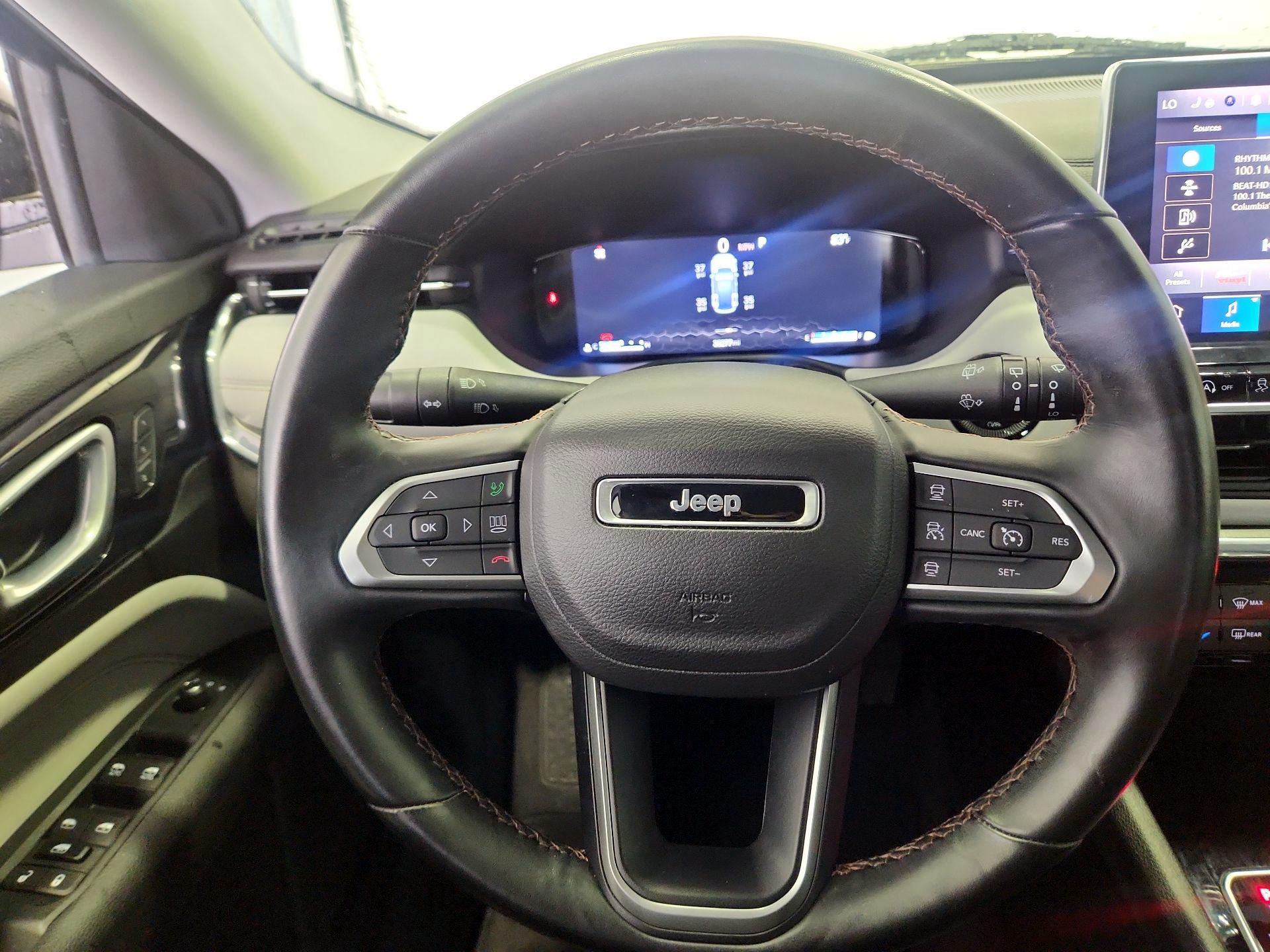 Thumbnail: 2022 Jeep Compass - 10