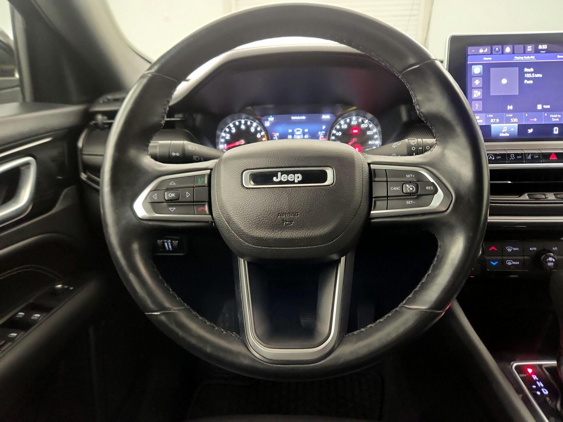 Thumbnail: 2022 Jeep Compass - 10