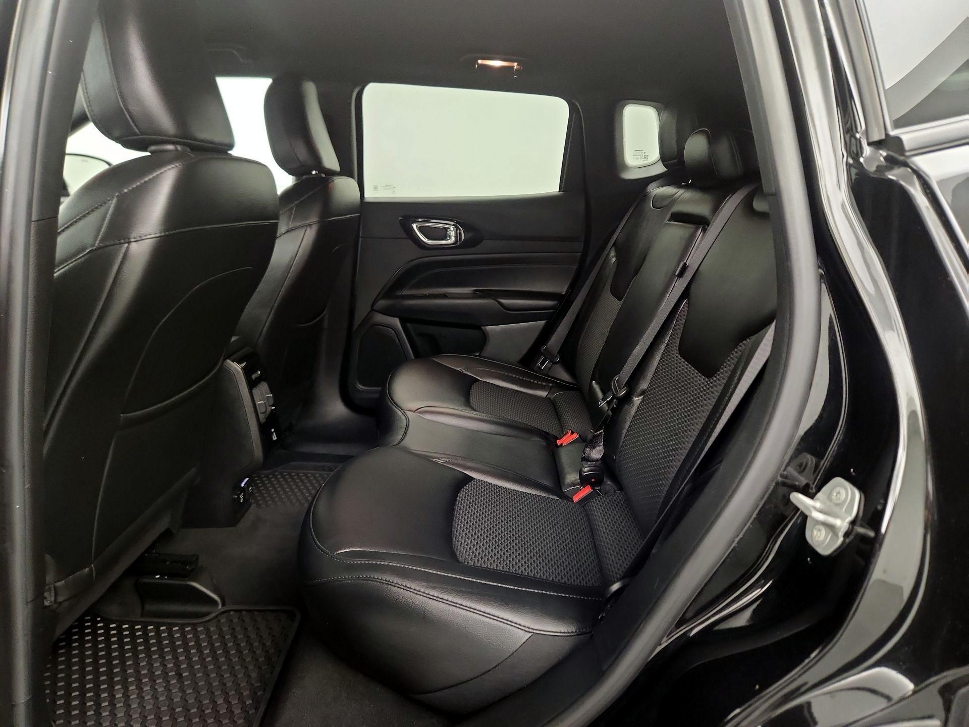Thumbnail: 2022 Jeep Compass - 19