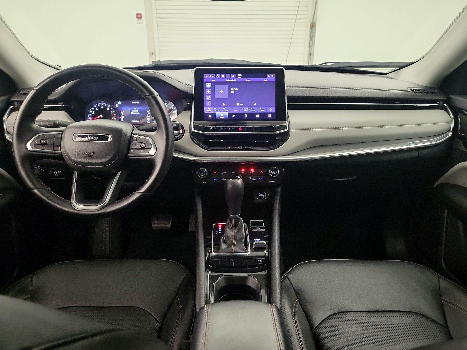 Thumbnail: 2022 Jeep Compass - 9