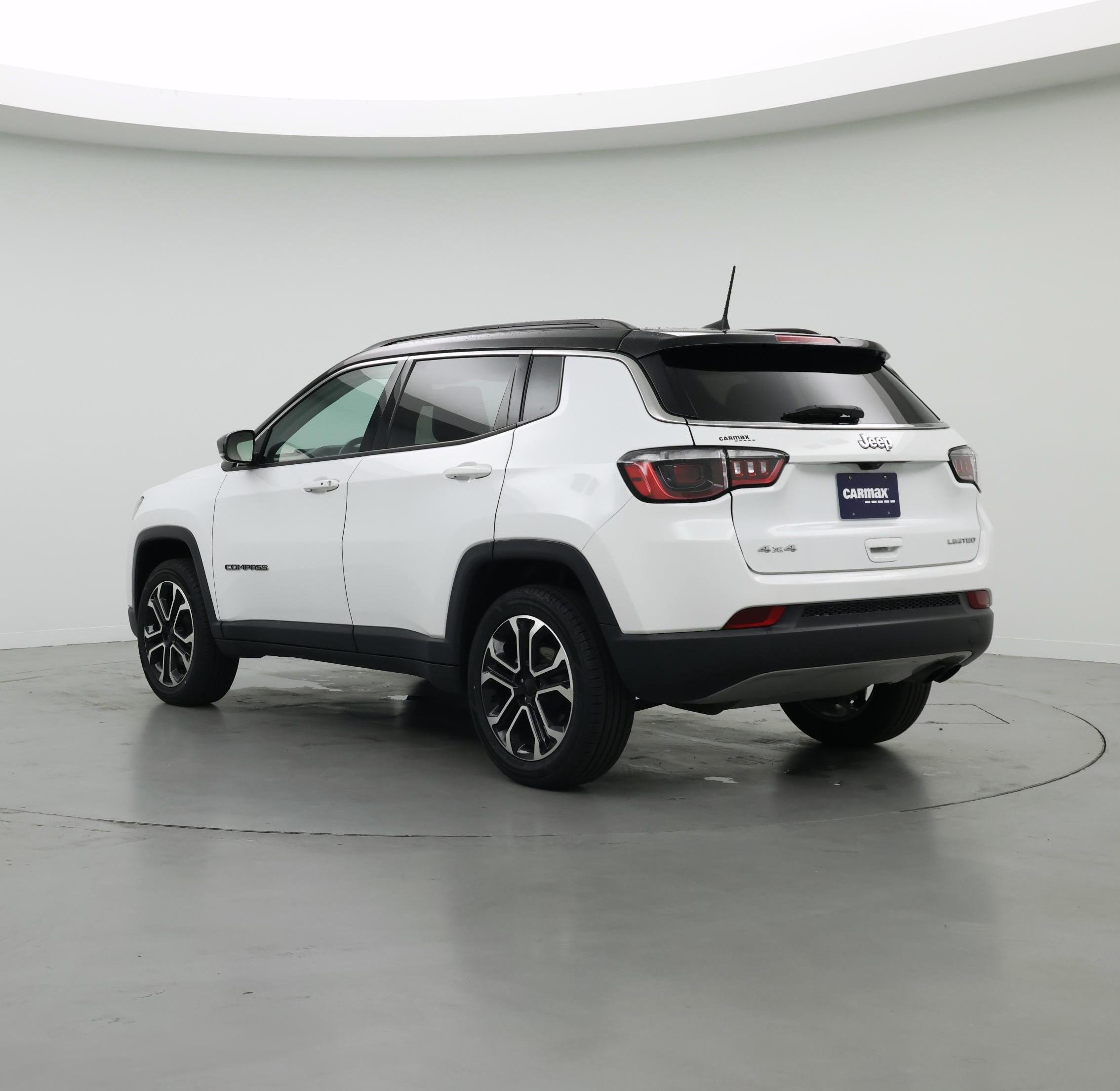 Thumbnail: 2022 Jeep Compass - 2