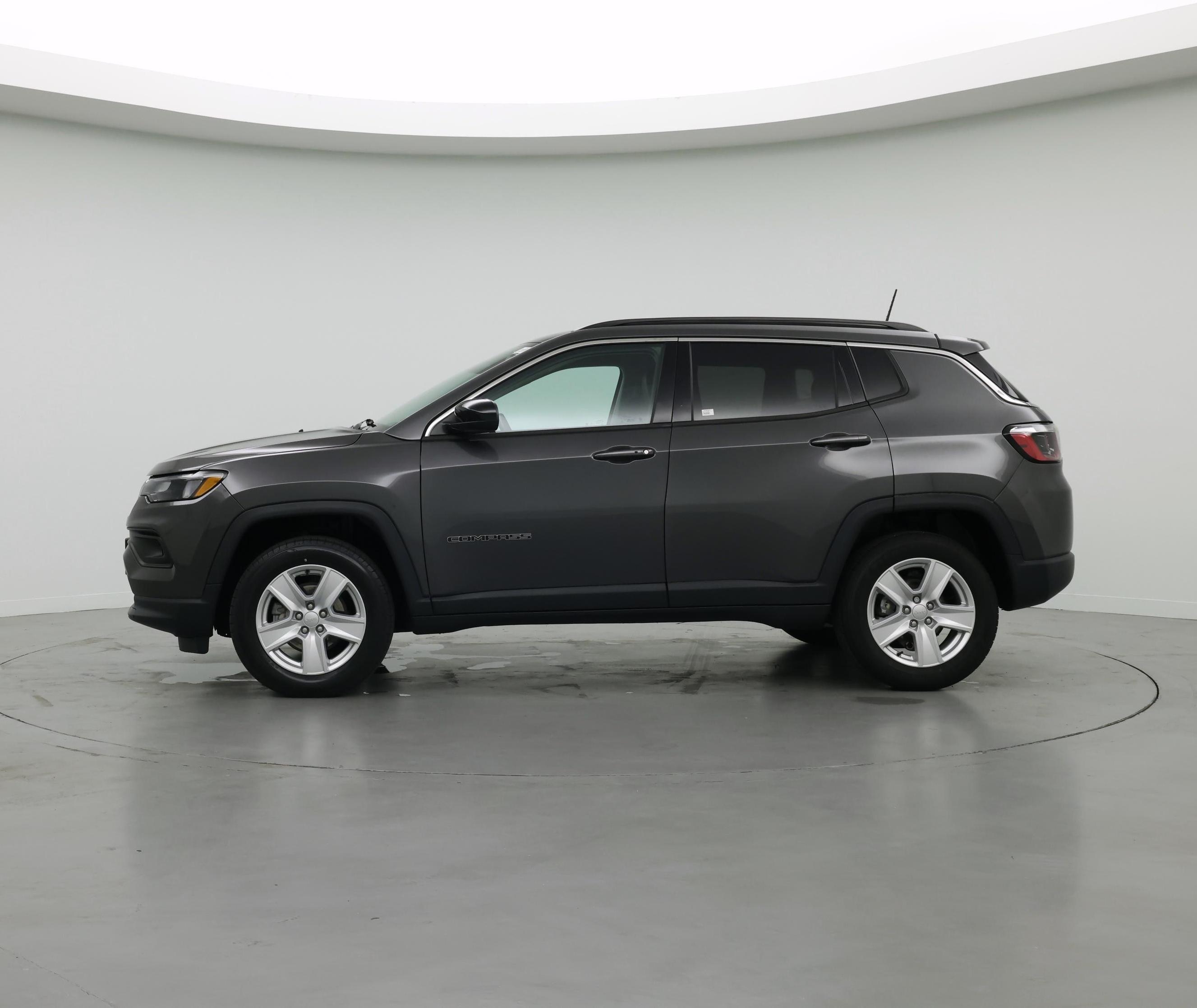 Thumbnail: 2022 Jeep Compass - 3