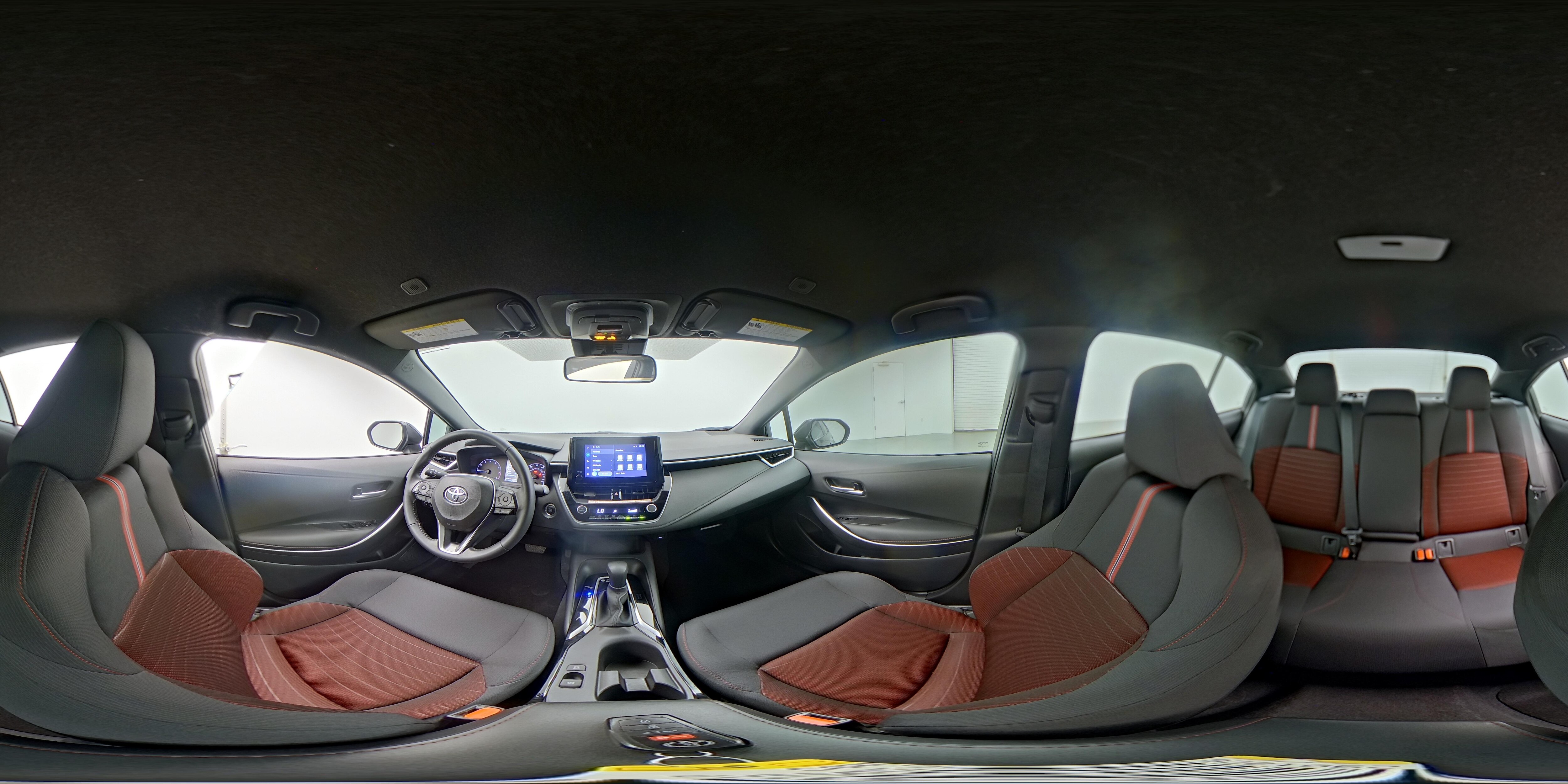 2025 Toyota Corolla SE - Photo 23