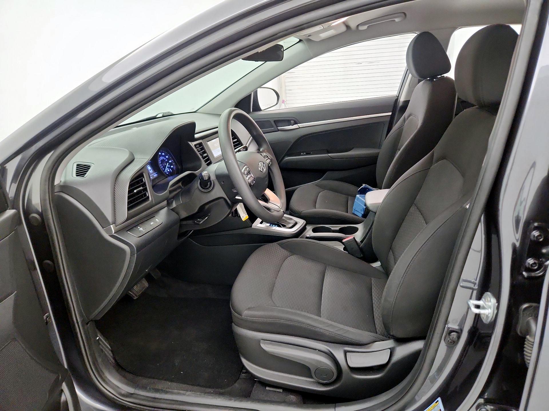 Thumbnail: 2020 Hyundai Elantra - 11