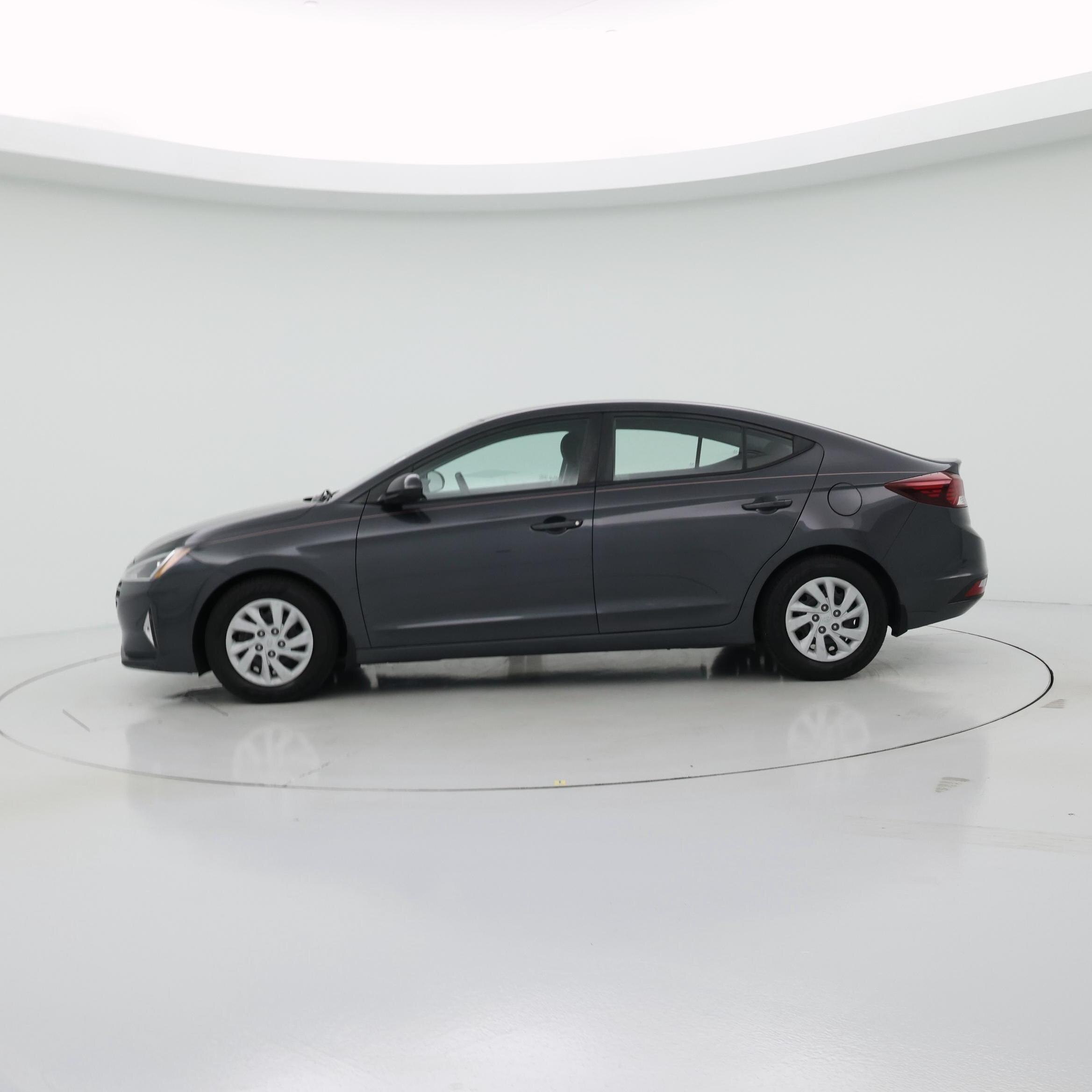 Thumbnail: 2020 Hyundai Elantra - 3