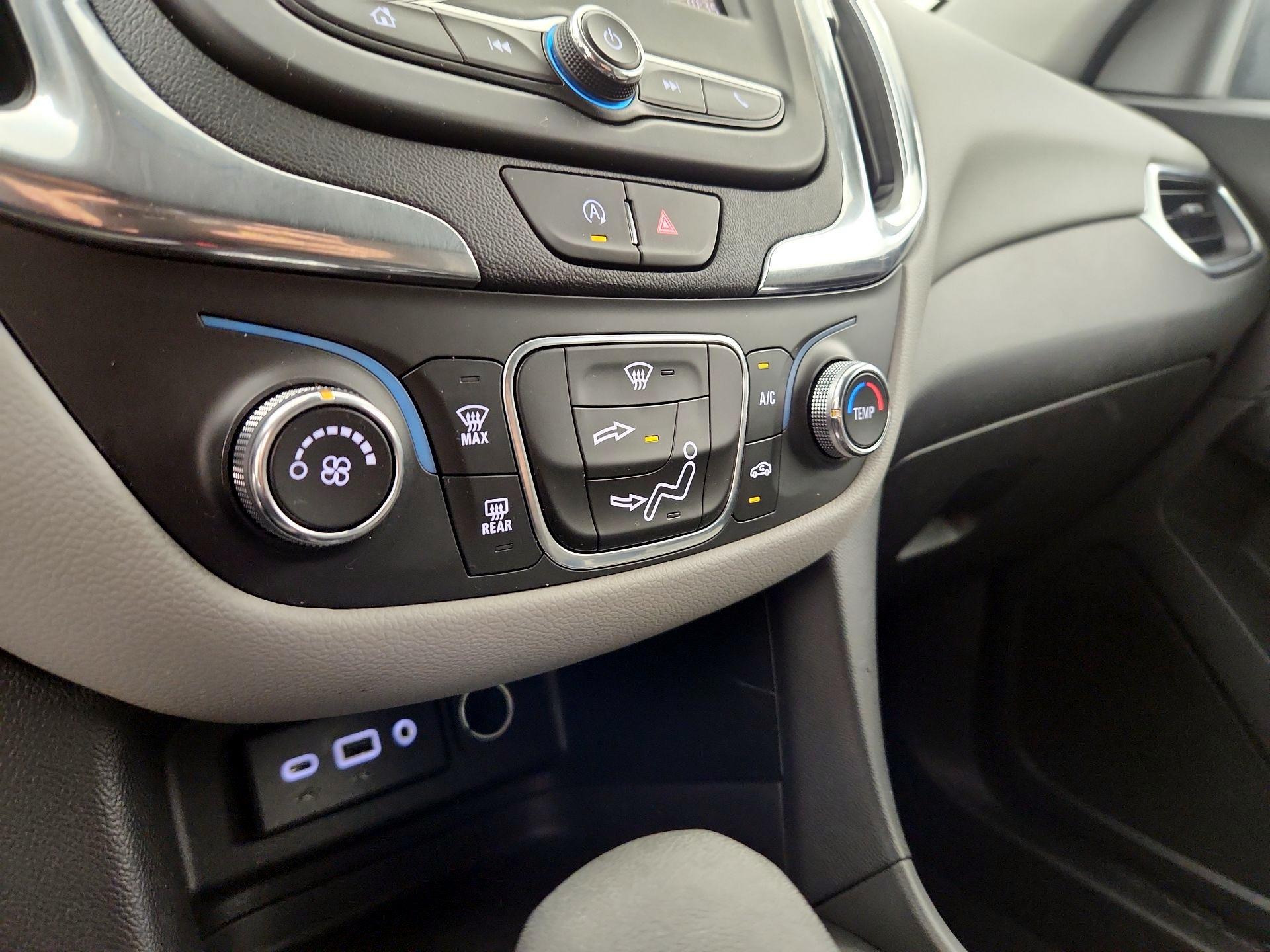 Thumbnail: 2023 Chevrolet Equinox - 16