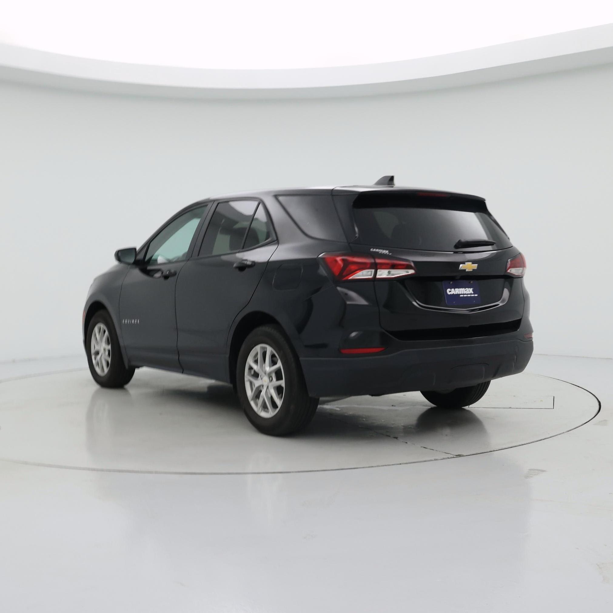 Thumbnail: 2023 Chevrolet Equinox - 2