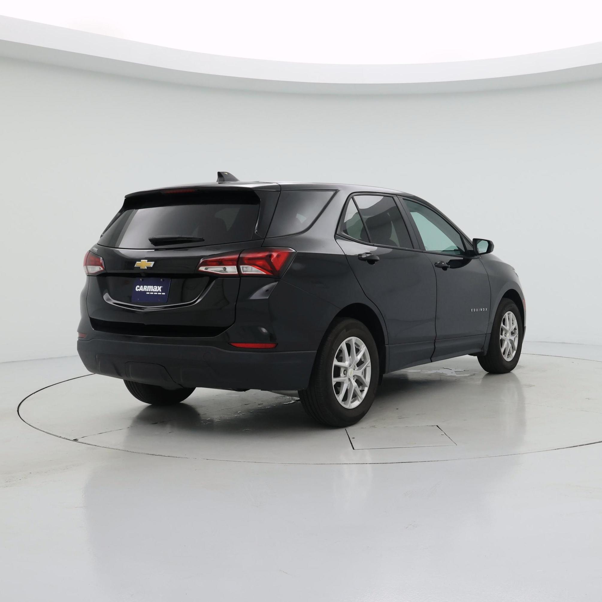 Thumbnail: 2023 Chevrolet Equinox - 8