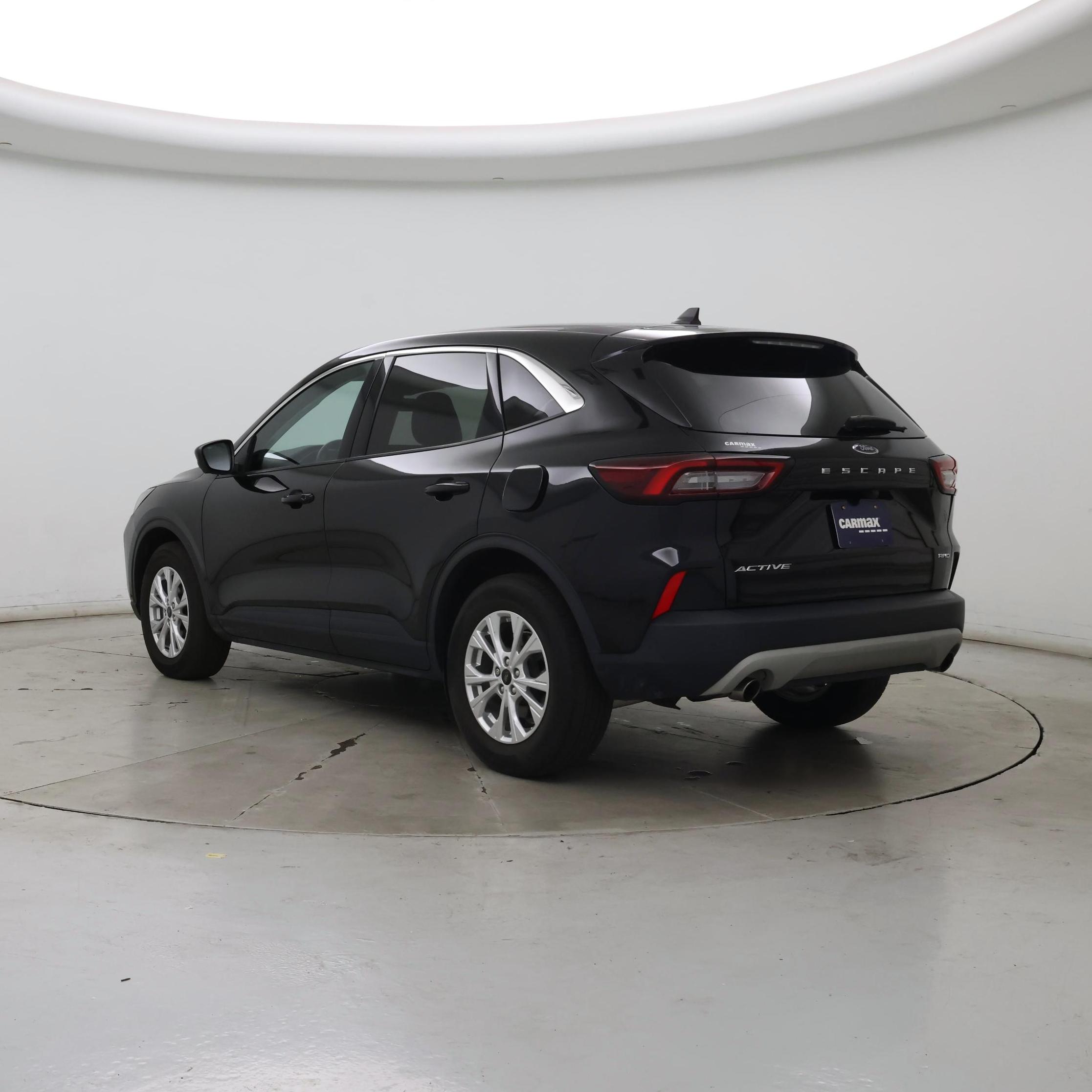 Thumbnail: 2023 Ford Escape - 2