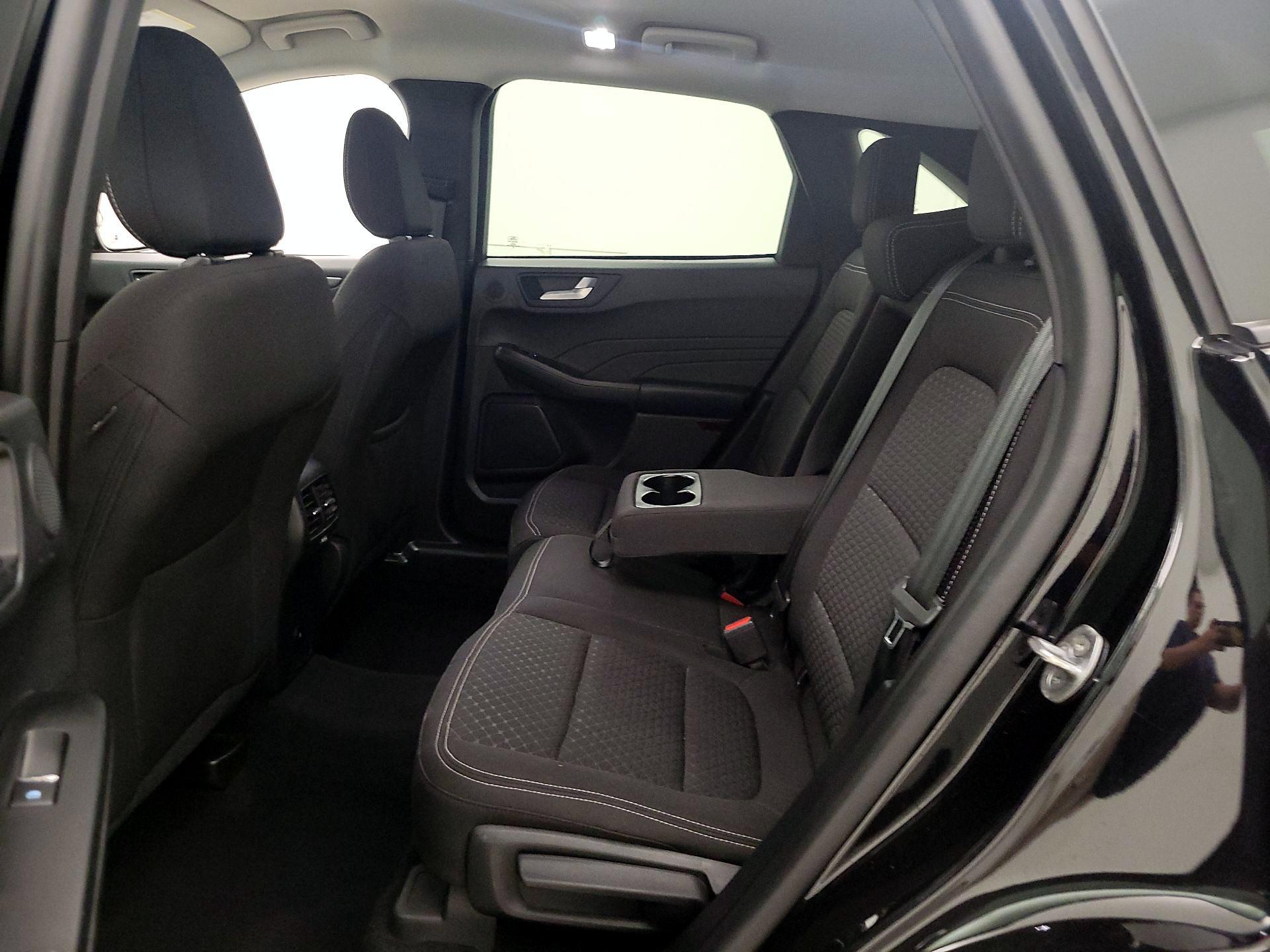 Thumbnail: 2023 Ford Escape - 20