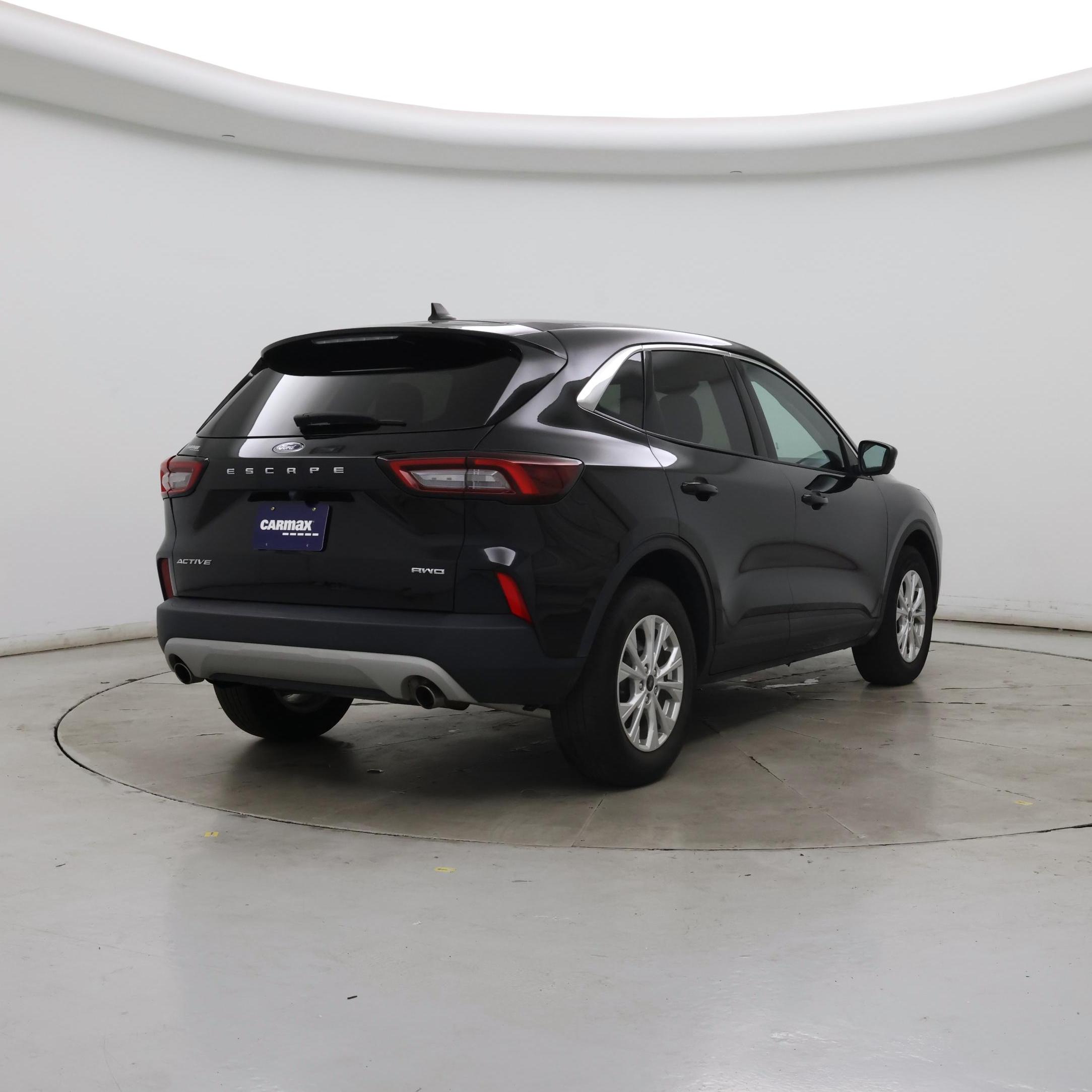 Thumbnail: 2023 Ford Escape - 8