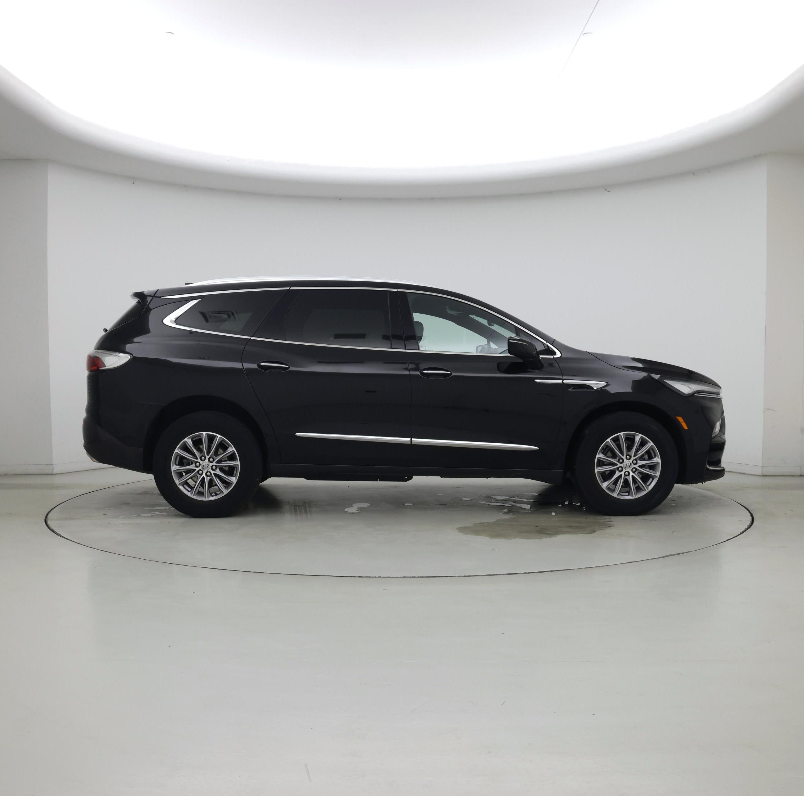 Thumbnail: 2023 Buick Enclave - 7
