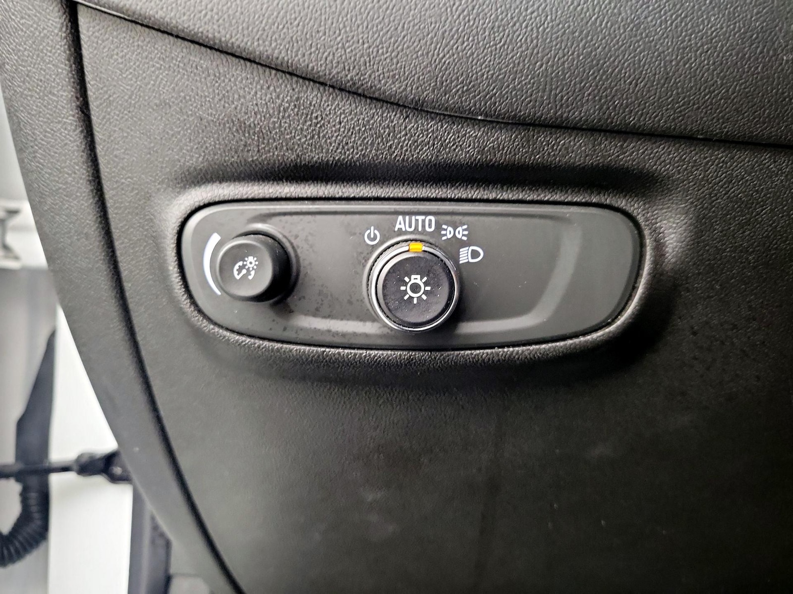 2020 Chevrolet Equinox 2FL - Photo 14