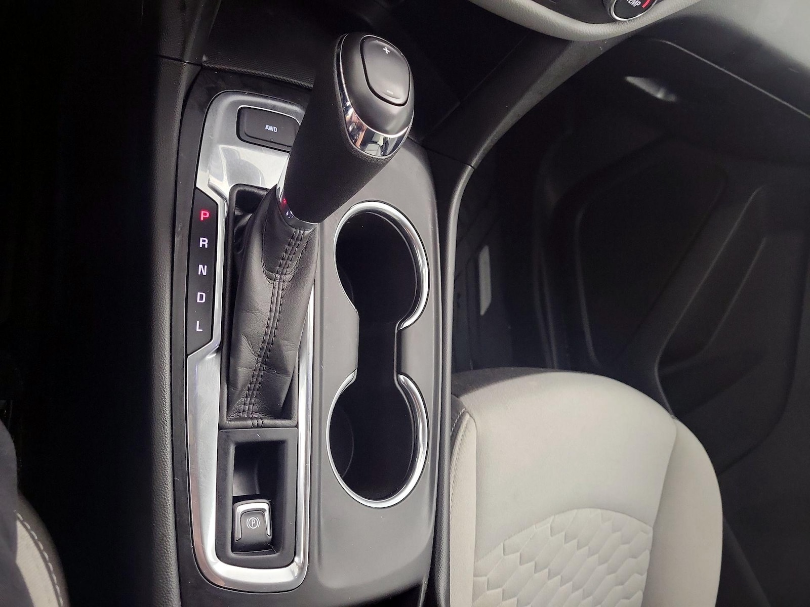 2020 Chevrolet Equinox 2FL - Photo 18