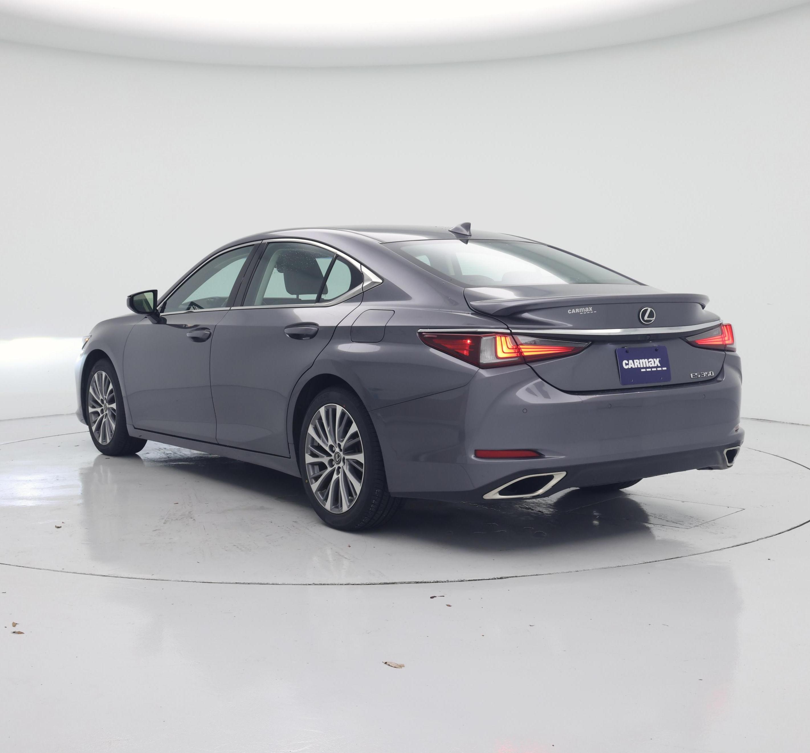 Thumbnail: 2020 Lexus ES - 2