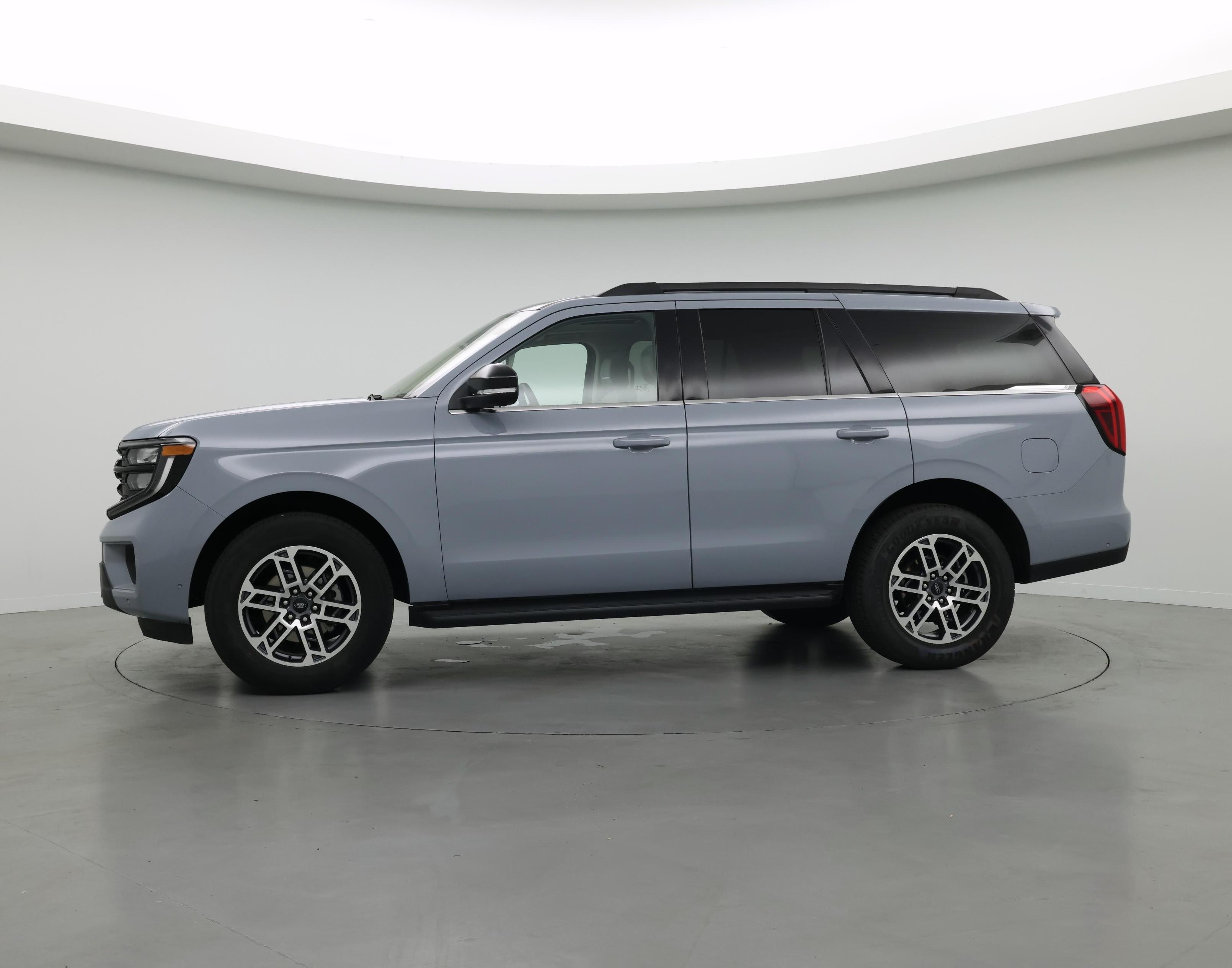 Thumbnail: 2025 Ford Expedition - 3