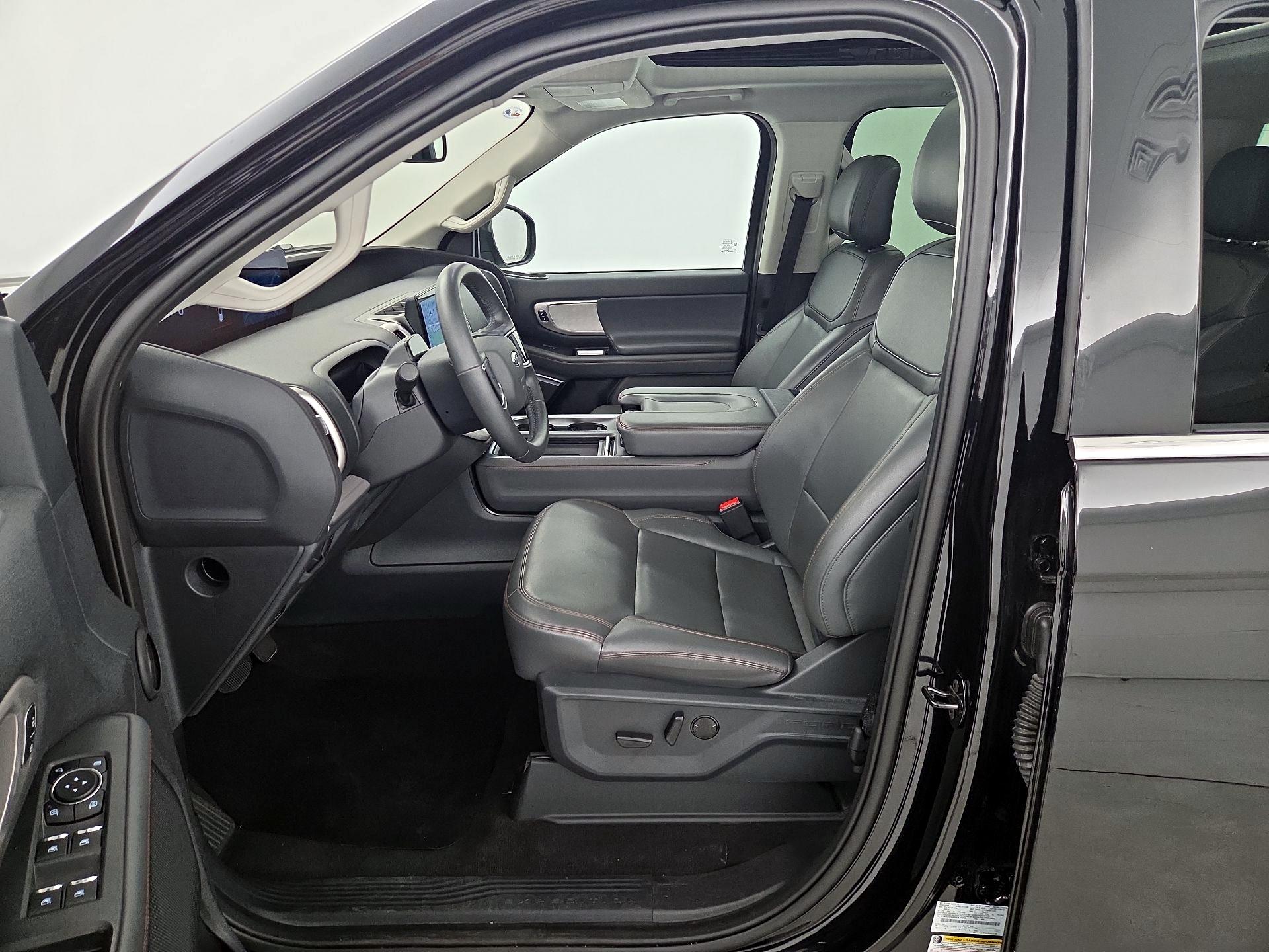 Thumbnail: 2025 Ford Expedition - 11