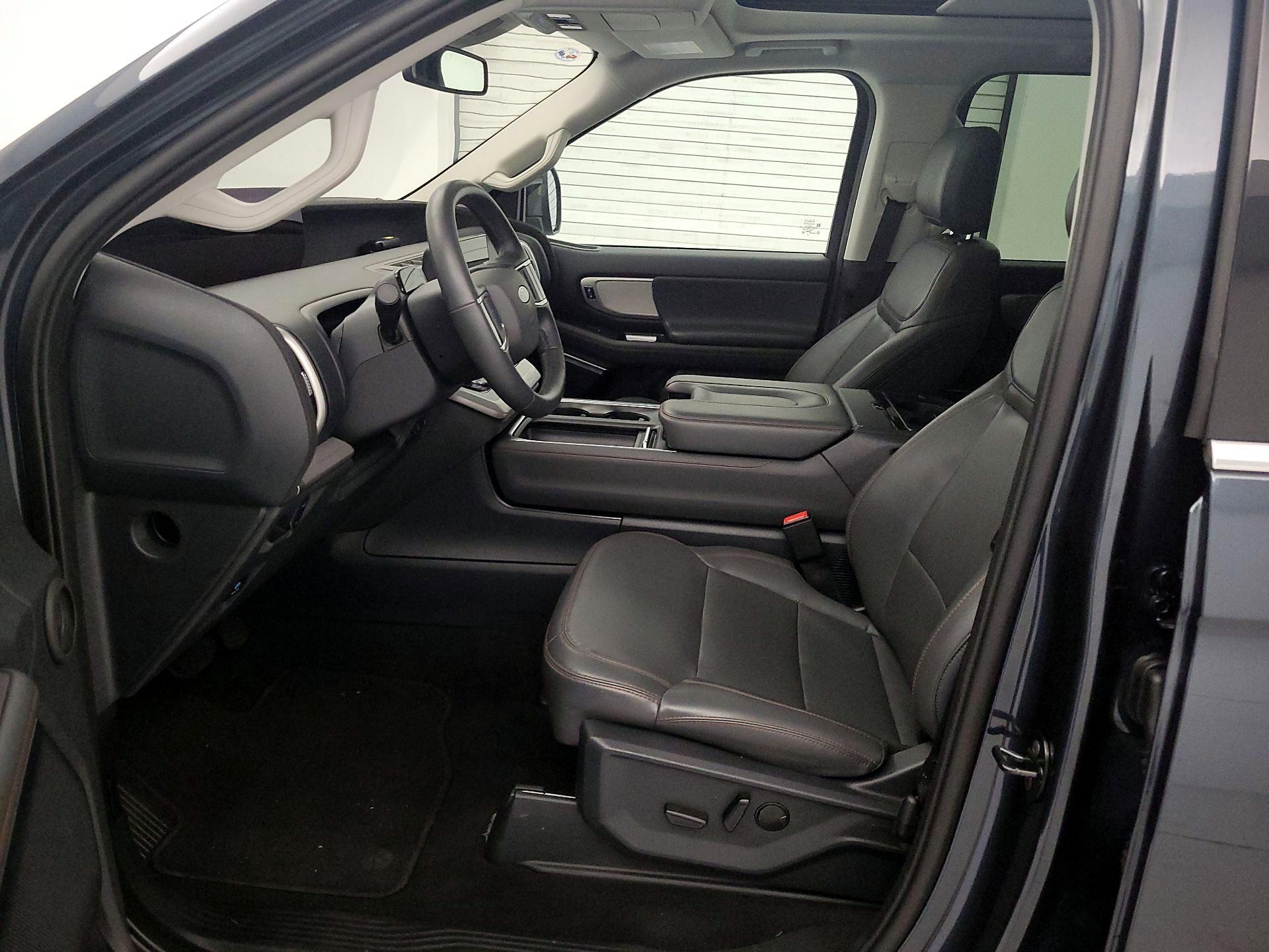 Thumbnail: 2025 Ford Expedition - 11