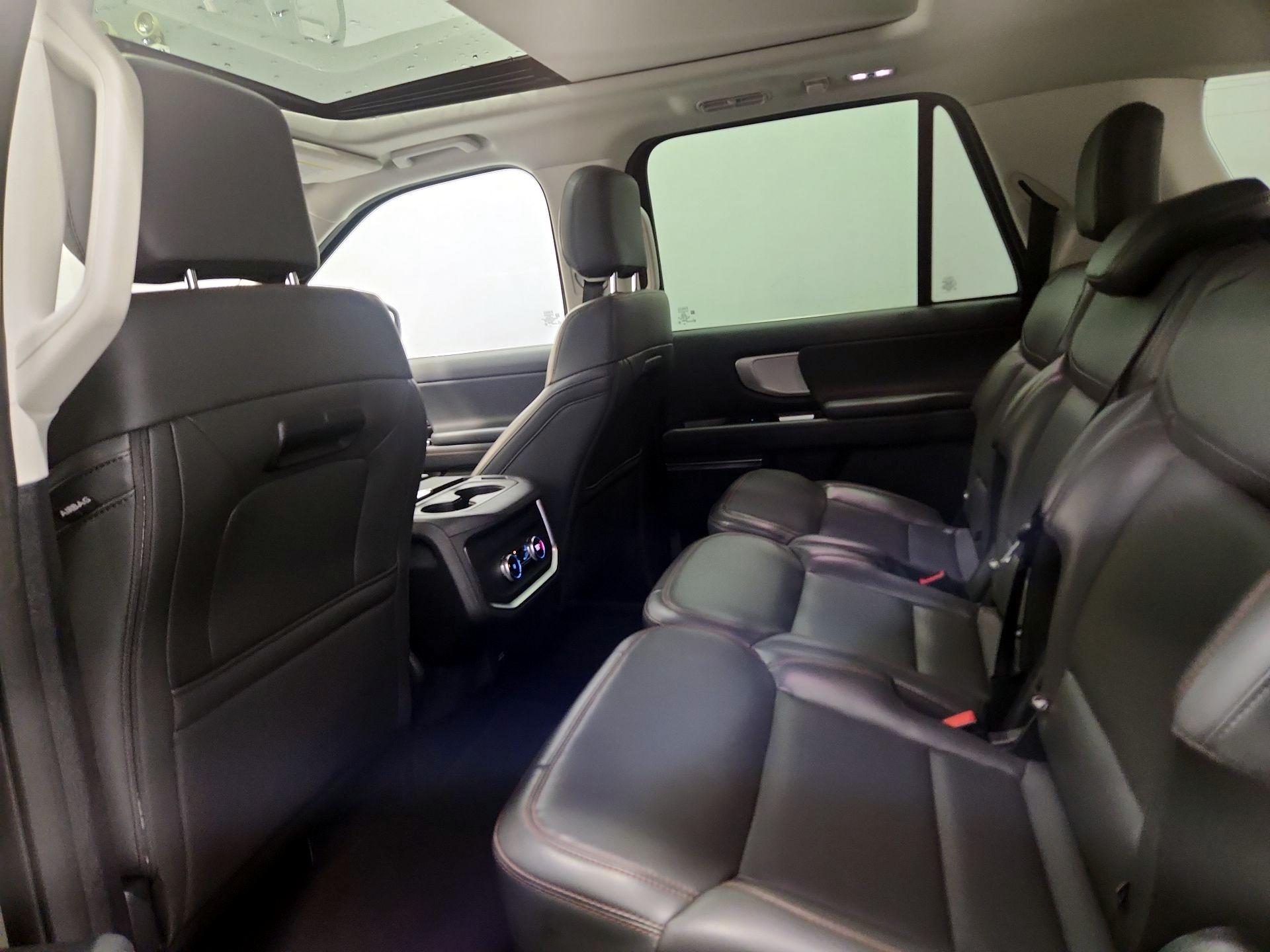 Thumbnail: 2025 Ford Expedition MAX - 20