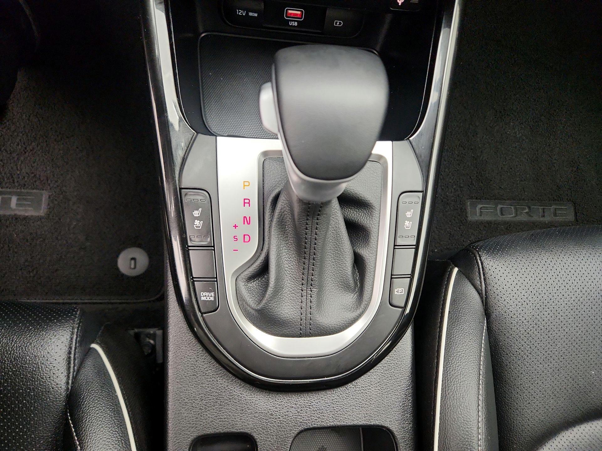 Thumbnail: 2024 Kia Forte - 18