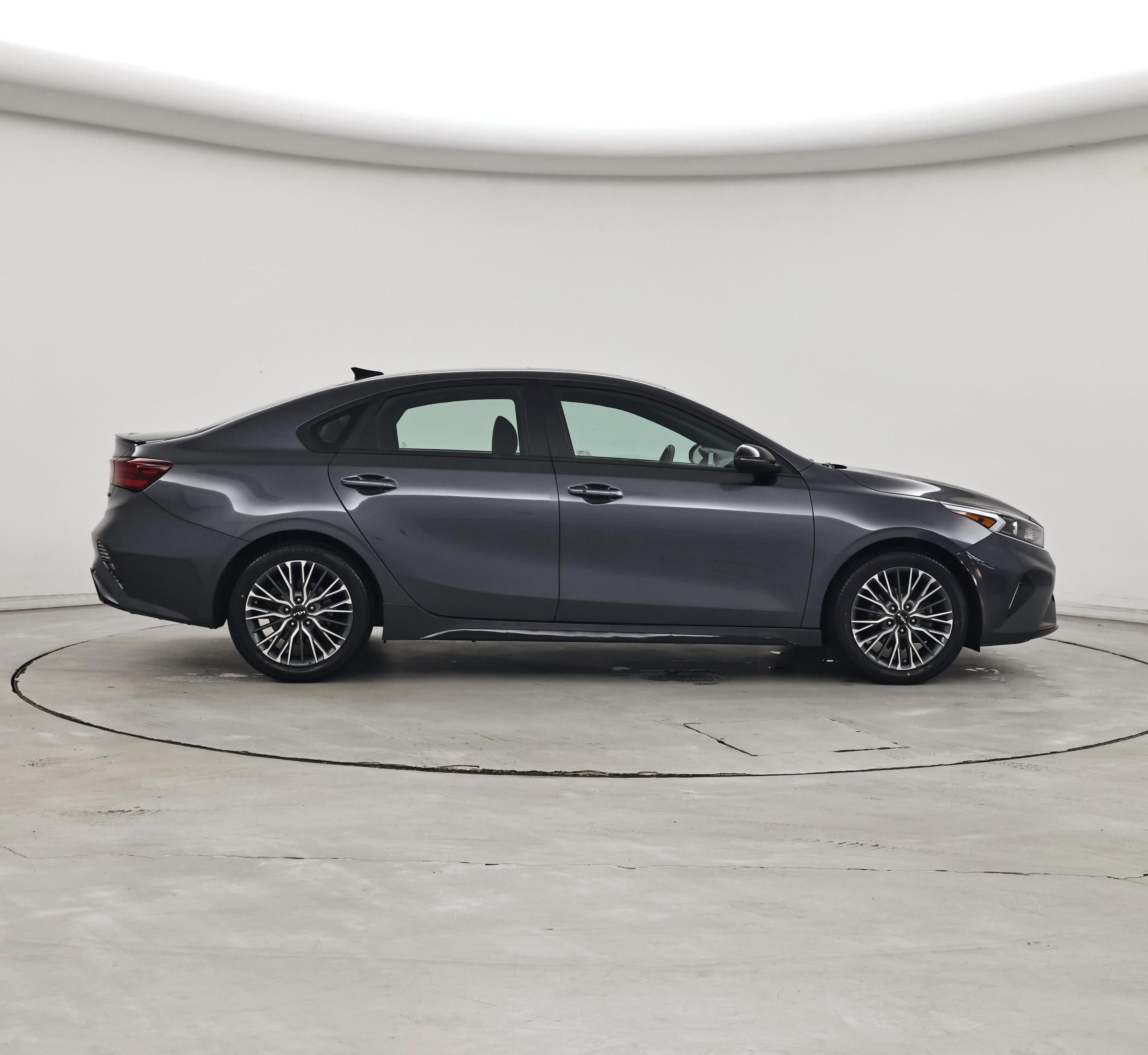 Thumbnail: 2024 Kia Forte - 7