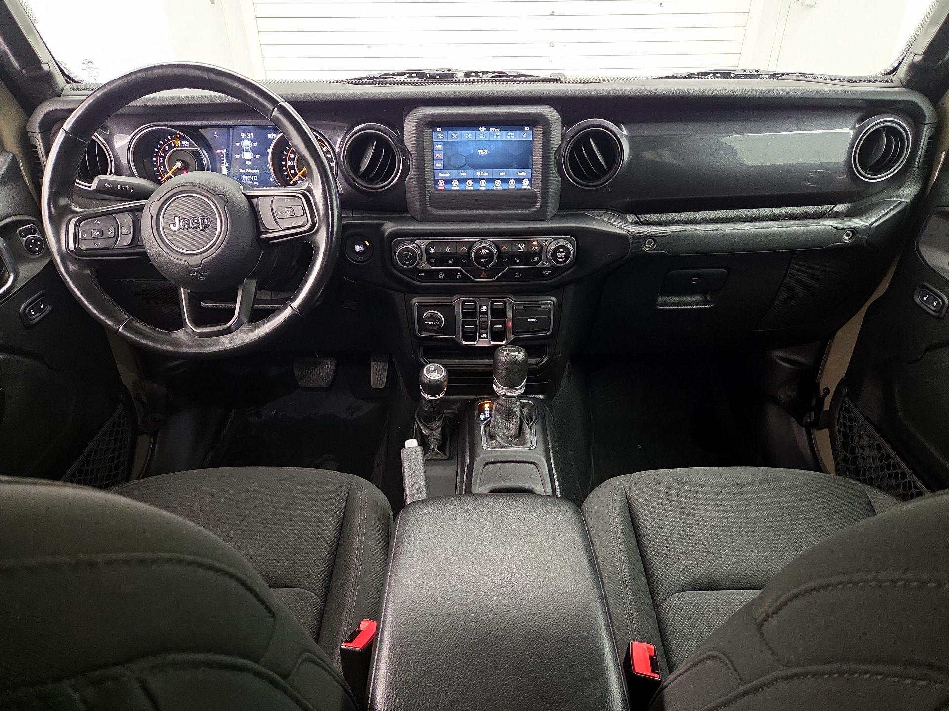 Thumbnail: 2020 Jeep Gladiator - 9