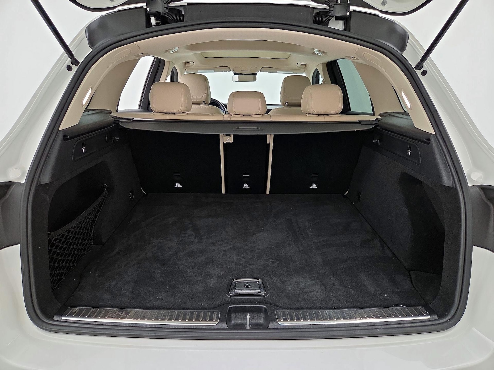2022 Mercedes-Benz GLC GLC300 - Photo 22