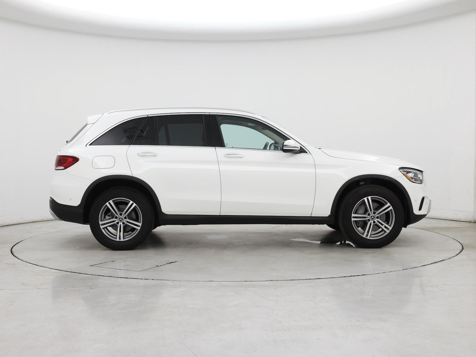 2022 Mercedes-Benz GLC GLC300 - Photo 8